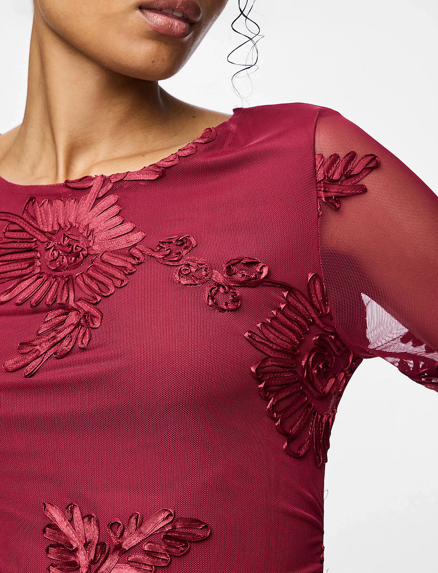Pieces - PCOFFIA LS O-NECK SHORT DRESS JRS D2D - spitzenkleider - beet red - 5
