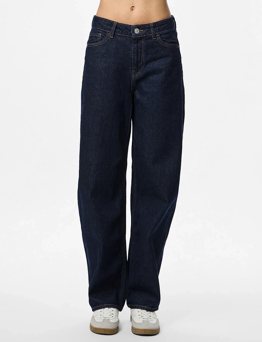 Pieces - PCGRACE MW BARREL ANK JEANS NOOS BC - barrel jeans - dark blue denim - 0