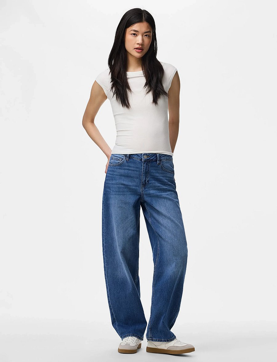 Pieces - PCGRACE MW BARREL ANK JEANS NOOS BC - barrel jeans - medium blue denim - 4