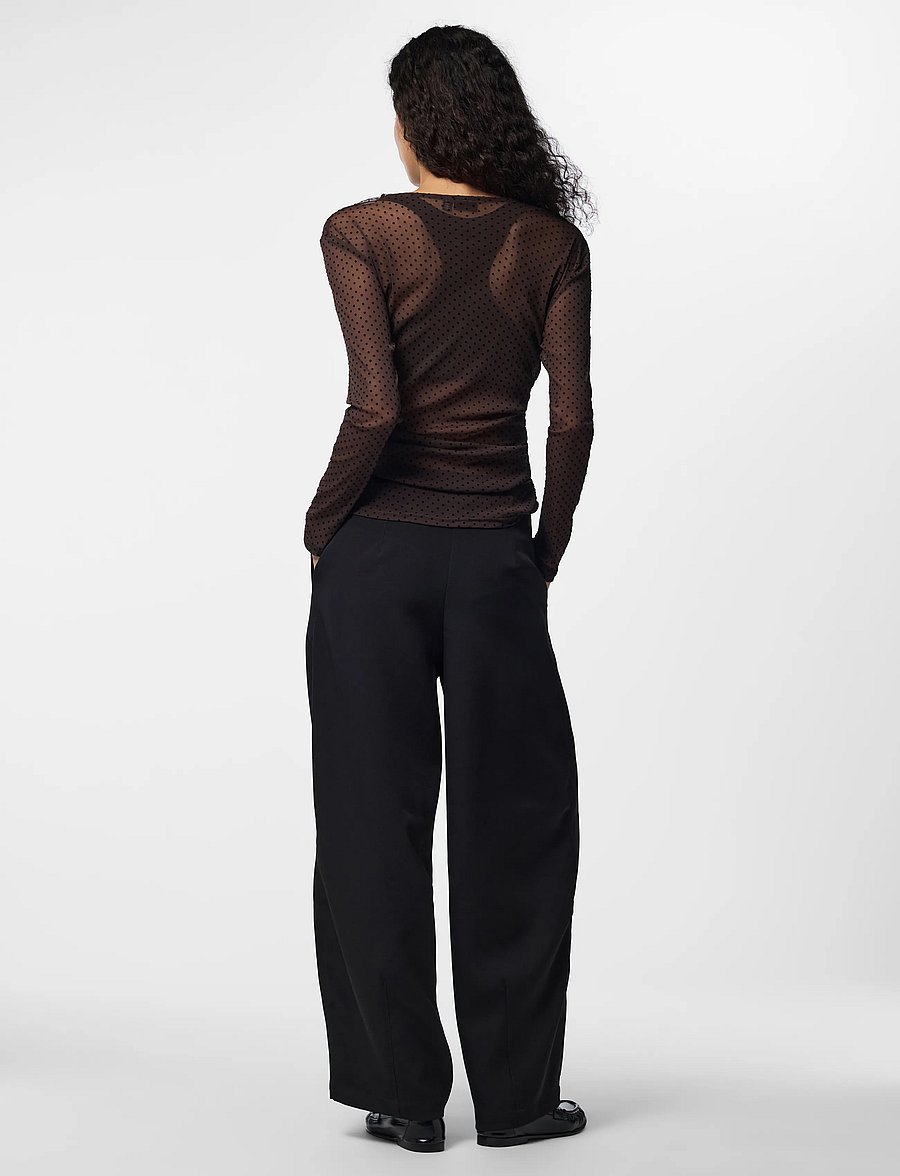 Pieces - PCBOBO LS MESH ROUCHING TOP JRS NOOS - långärmade toppar - hot fudge - 3