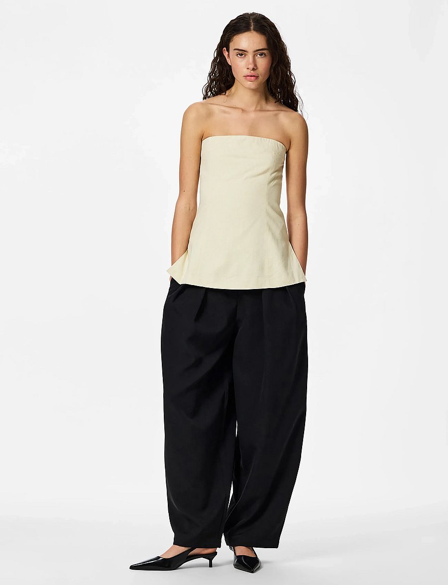 Pieces - PCMAJSE FITTED BANDEAU TOP WVN D2D PP - varrukateta topid - birch - 4
