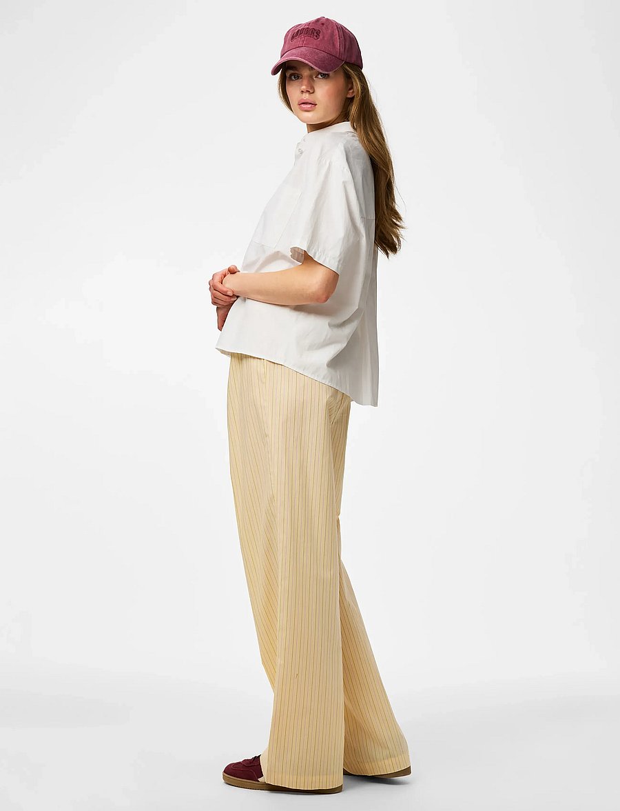 Pieces - PCAPRIL HW WIDE PANTS WVN D2D PP - laia säärega püksid - french vanilla - 3