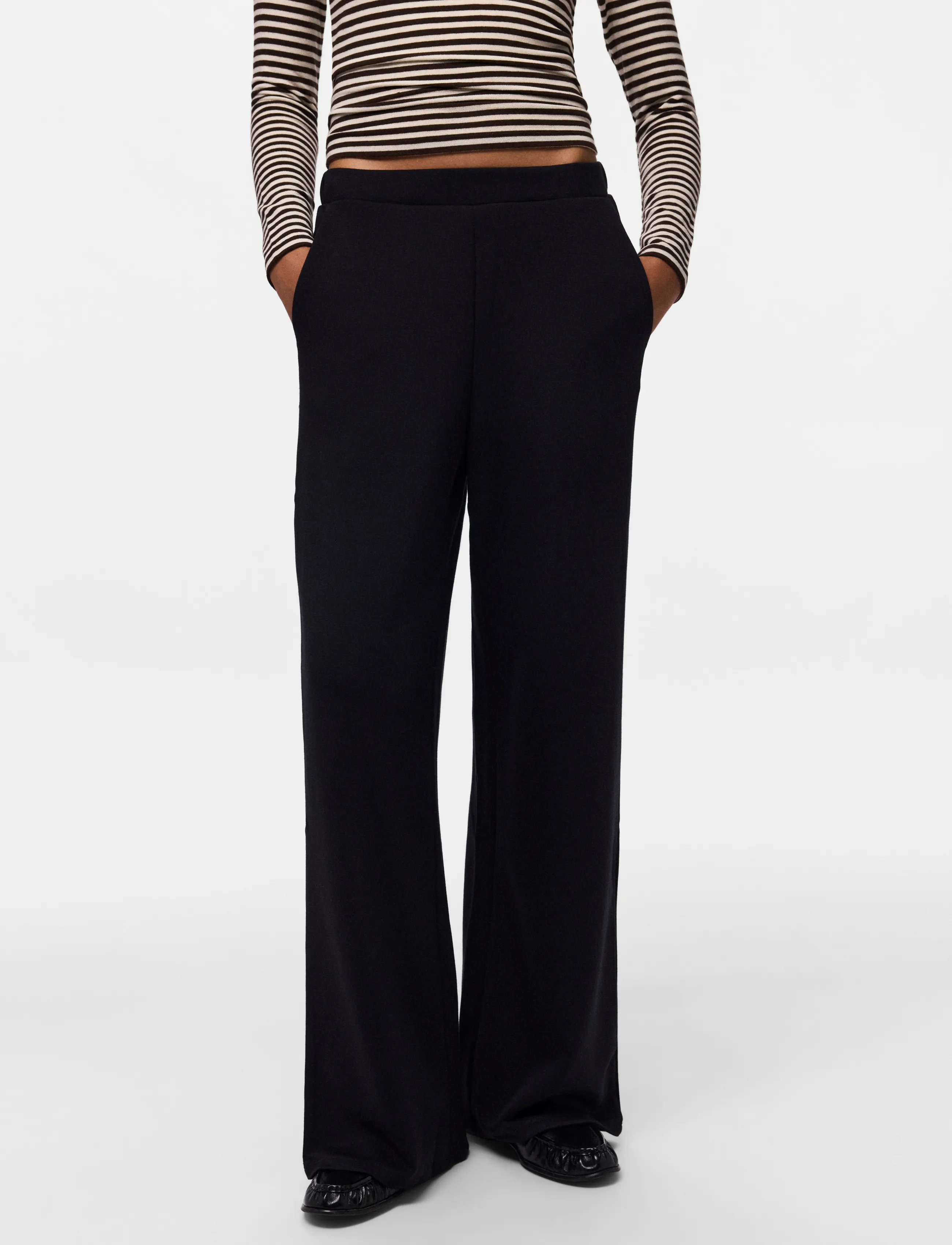 Pieces - PCMICHELLE SCUBA HW PANTS SWT NOOS BC - igapäevane stiil - black - 4