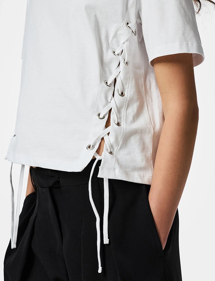 Pieces - PCFENJA SS TIE DETAIL T-SHIRT JSR D2D PP - t-shirts - bright white - 5