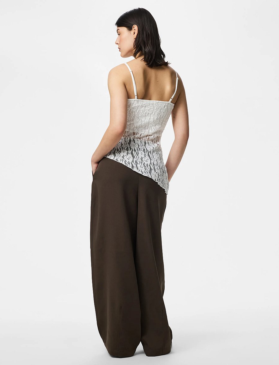 Pieces - PCARIANA SL ASYMMETRIC LACE TOP D2D PP - besondere anlässe - cloud dancer - 3