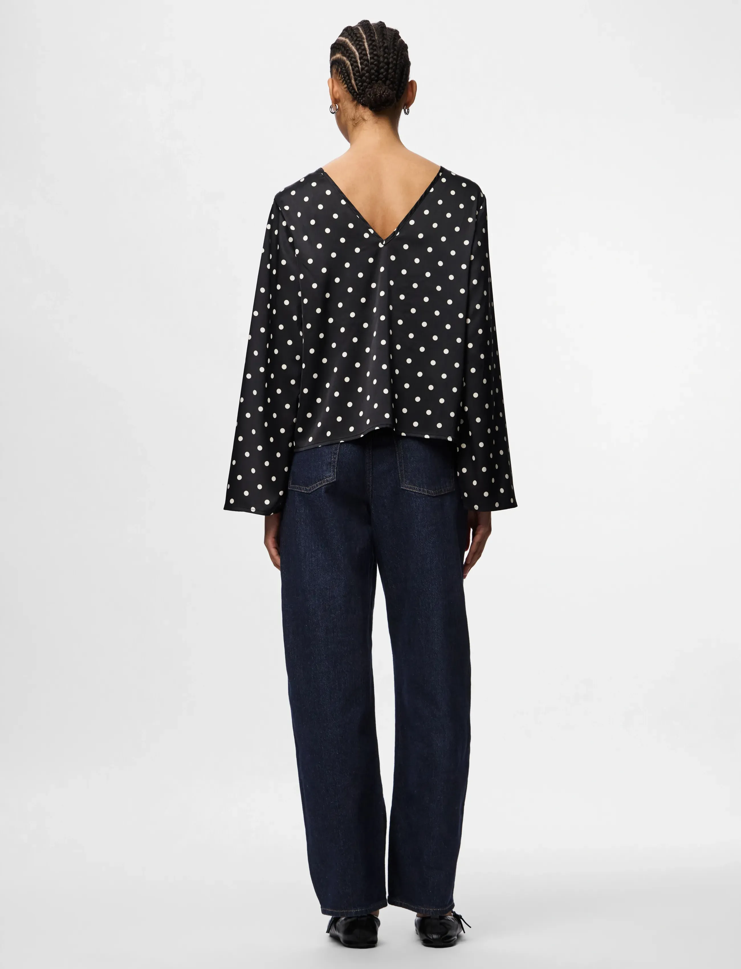 Pieces - PCJYTTA LS SATIN TOP WVN D2D - long sleeved blouses - black - 3