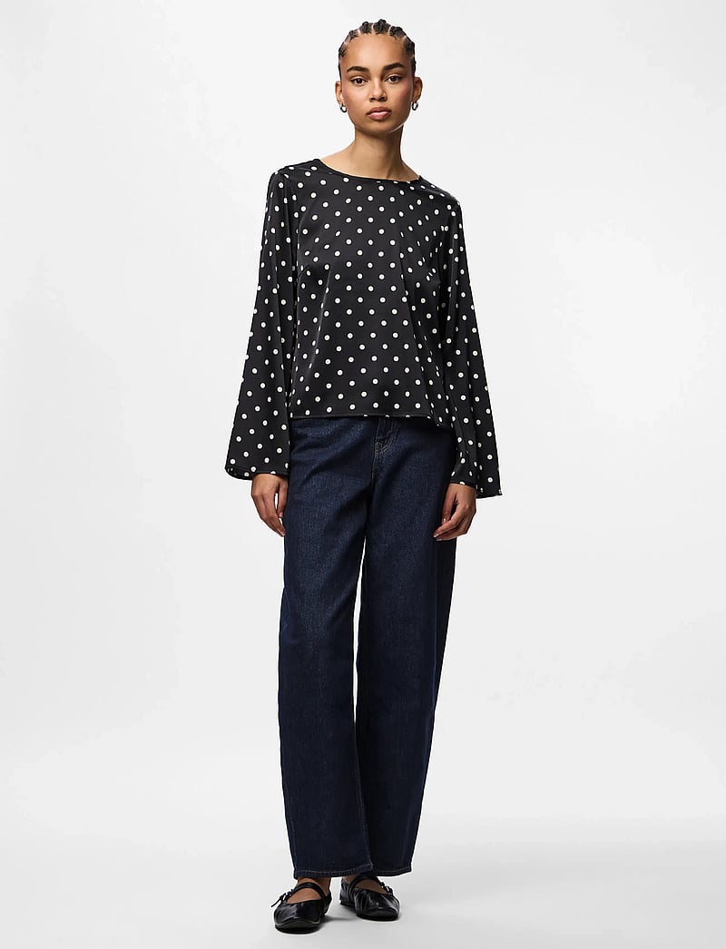 Pieces - PCJYTTA LS SATIN TOP WVN D2D - langærmede bluser - black - 5