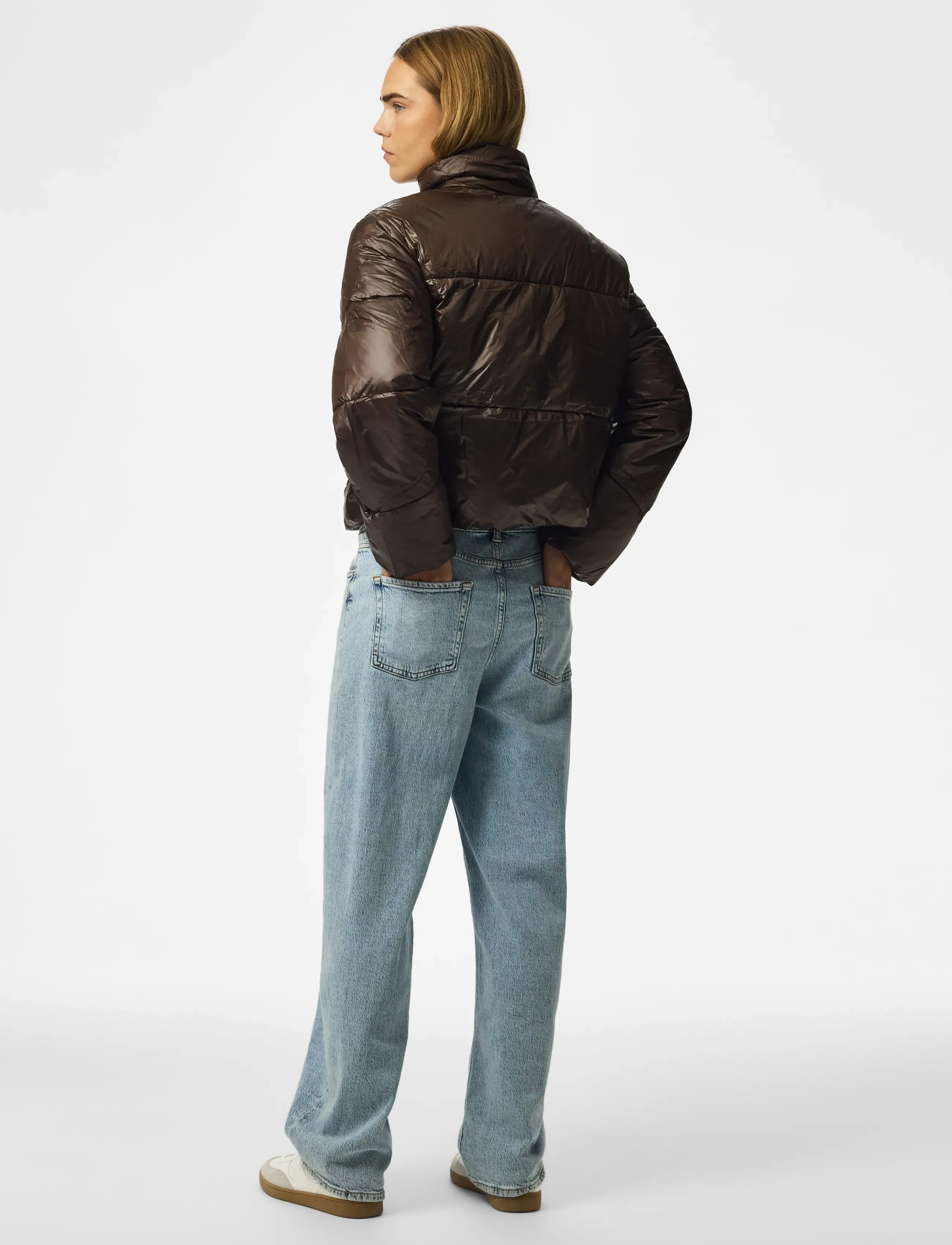 Pieces - PCAMILIA SHORT PUFFER JACKET PWP - hot fudge - 3