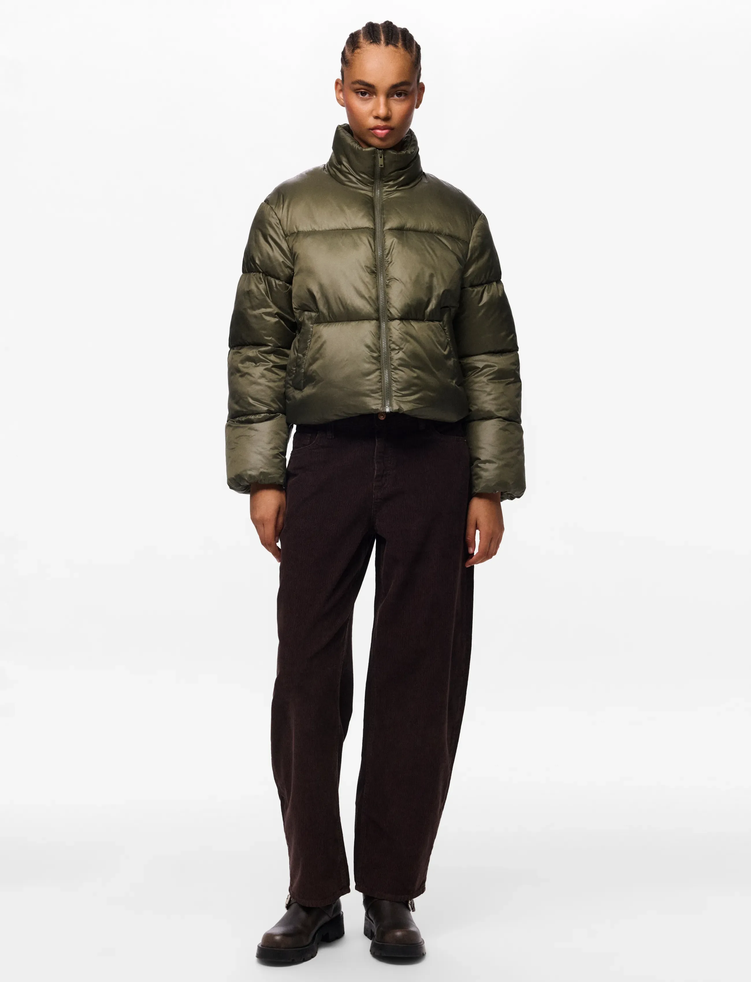 Pieces PCAMILIA SHORT PUFFER JACKET PWP - Jacken - IVY GREEN / khaki/green
