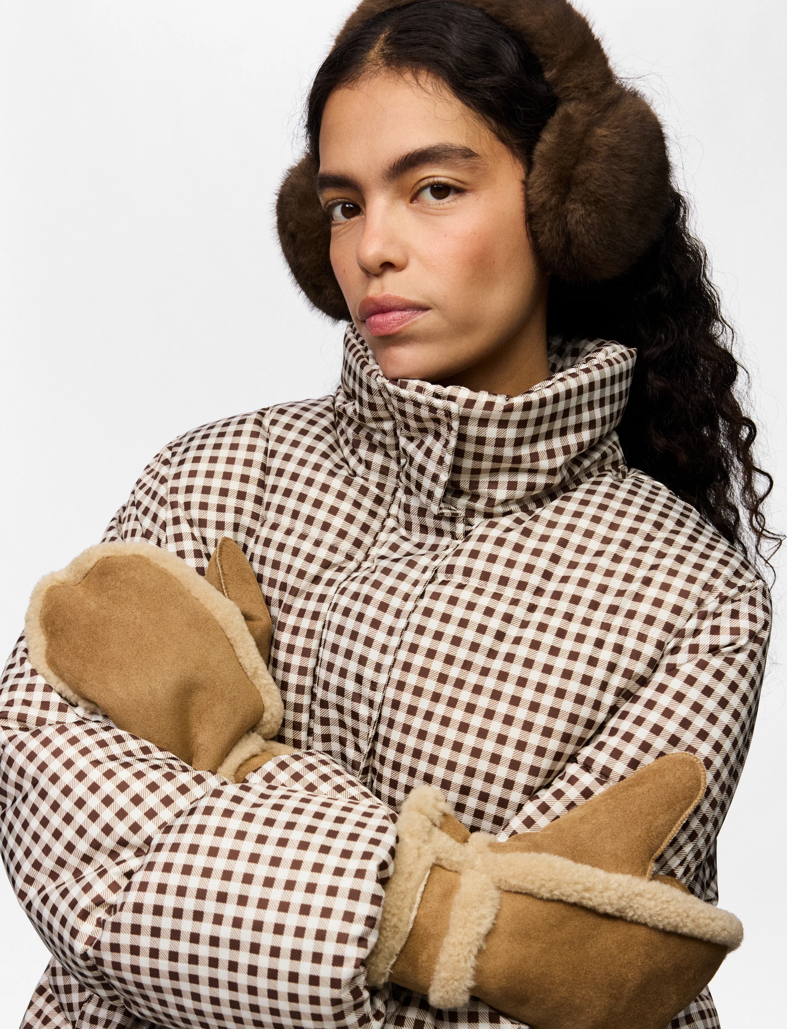 Pcarlo Mittens 2