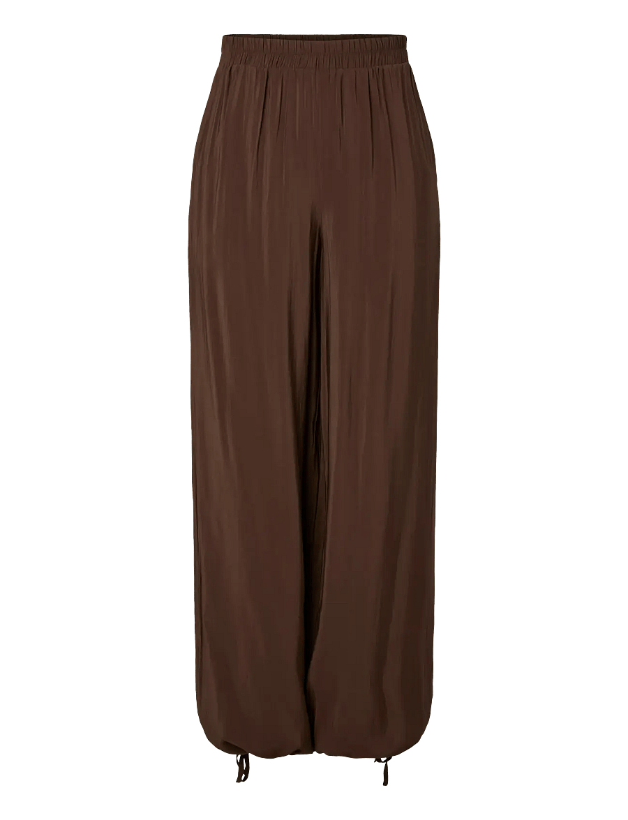 Pieces - PCALAIA HW BALLOON PANTS WVN - hosen mit geradem bein - chicory coffee - 1