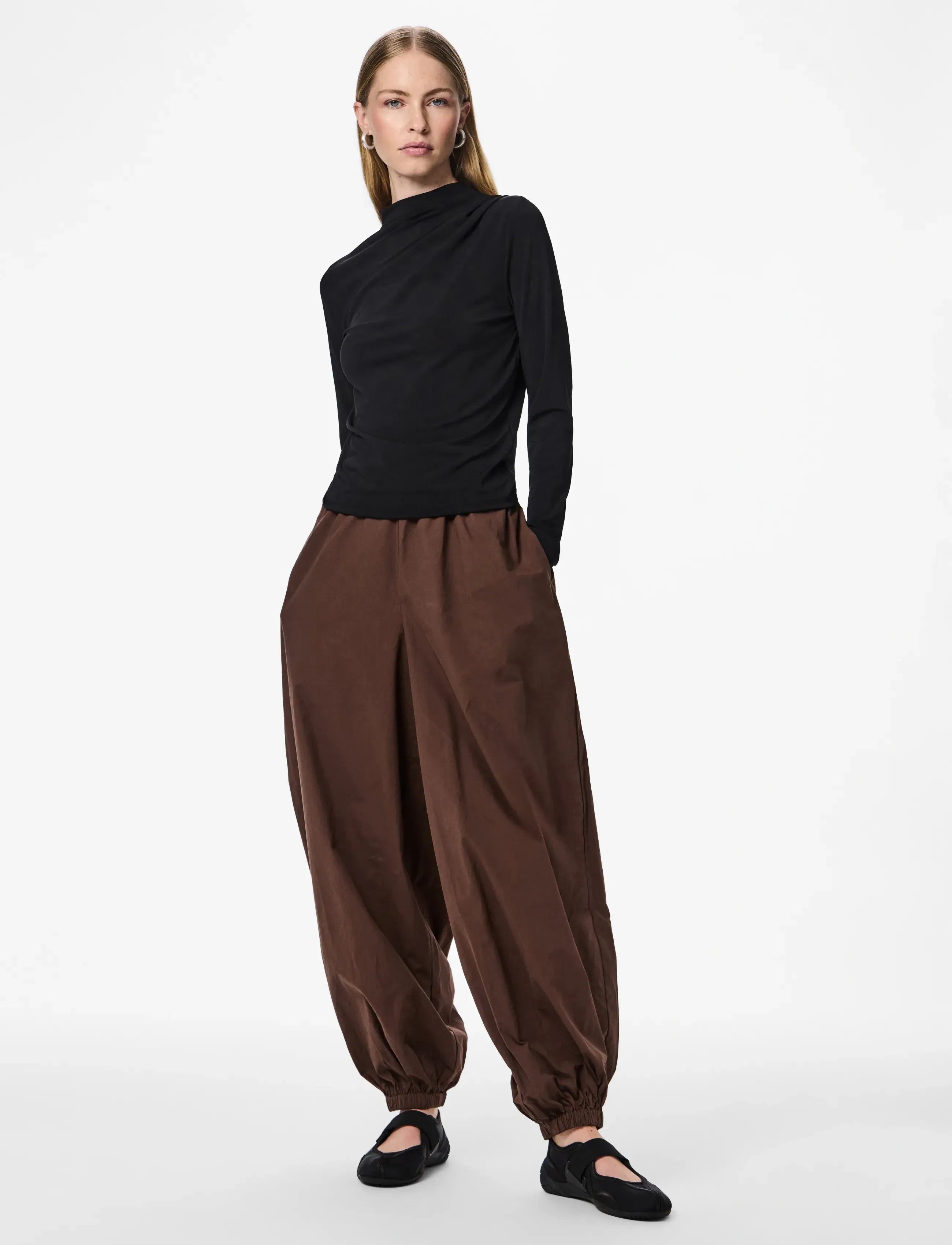 Pieces - PCBELLA MW BALLOON WVN PANTS D2D - delicioso - 4