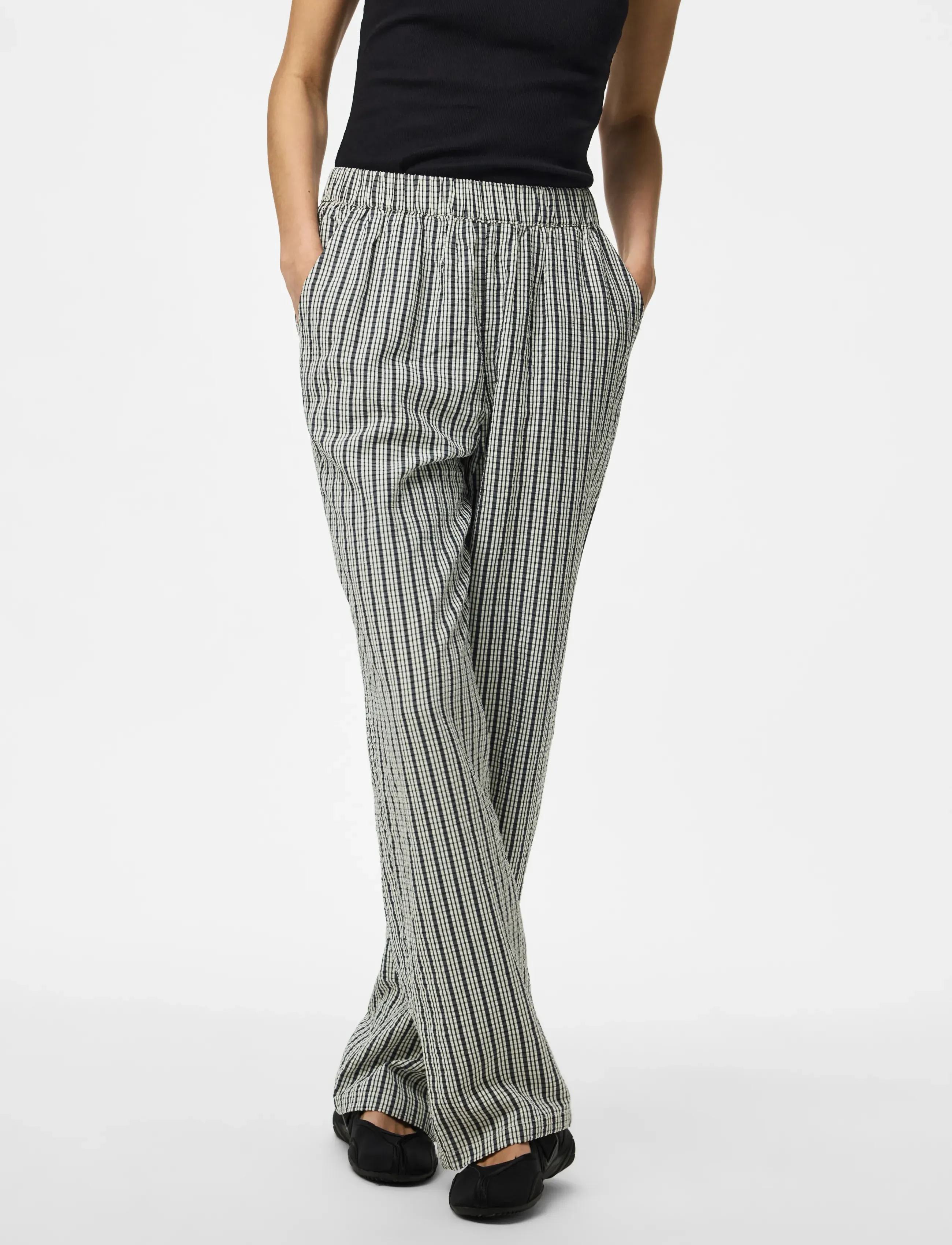 PIECES Pcabrielle Hw Pants Wvn D2D kostymbyxor dam – bild 3