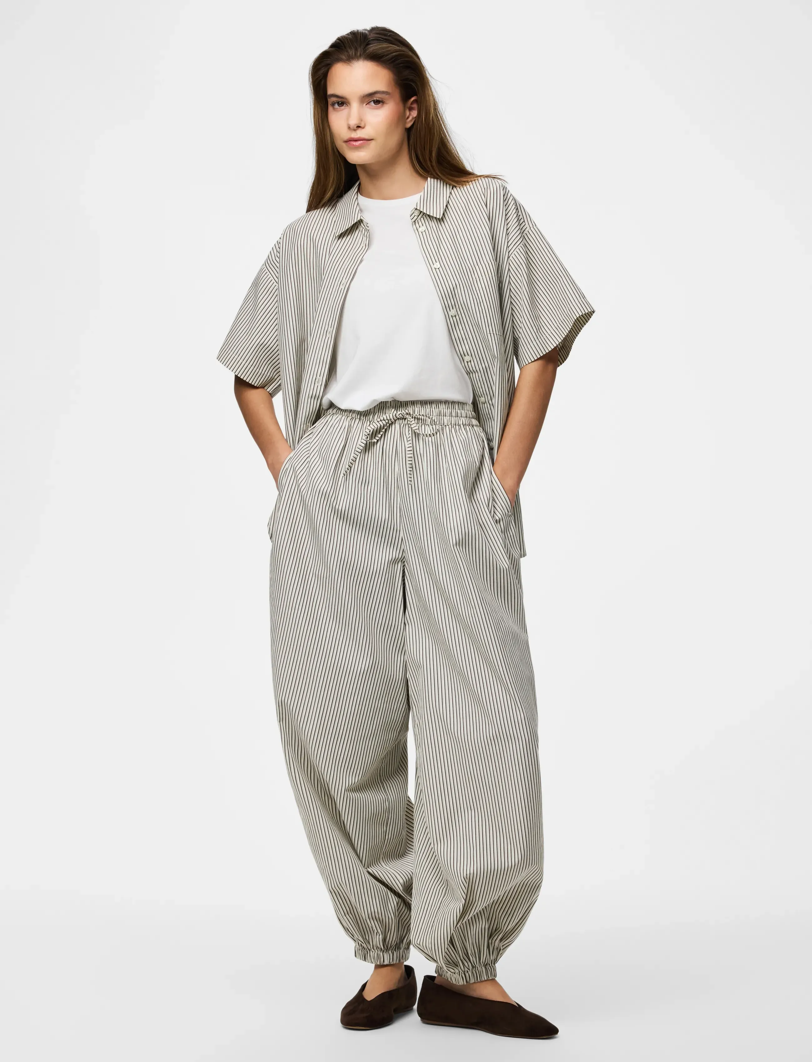 Pieces - PCEMMY HW BALLOON PANTS WVN D2D - hosen mit geradem bein - birch - 5