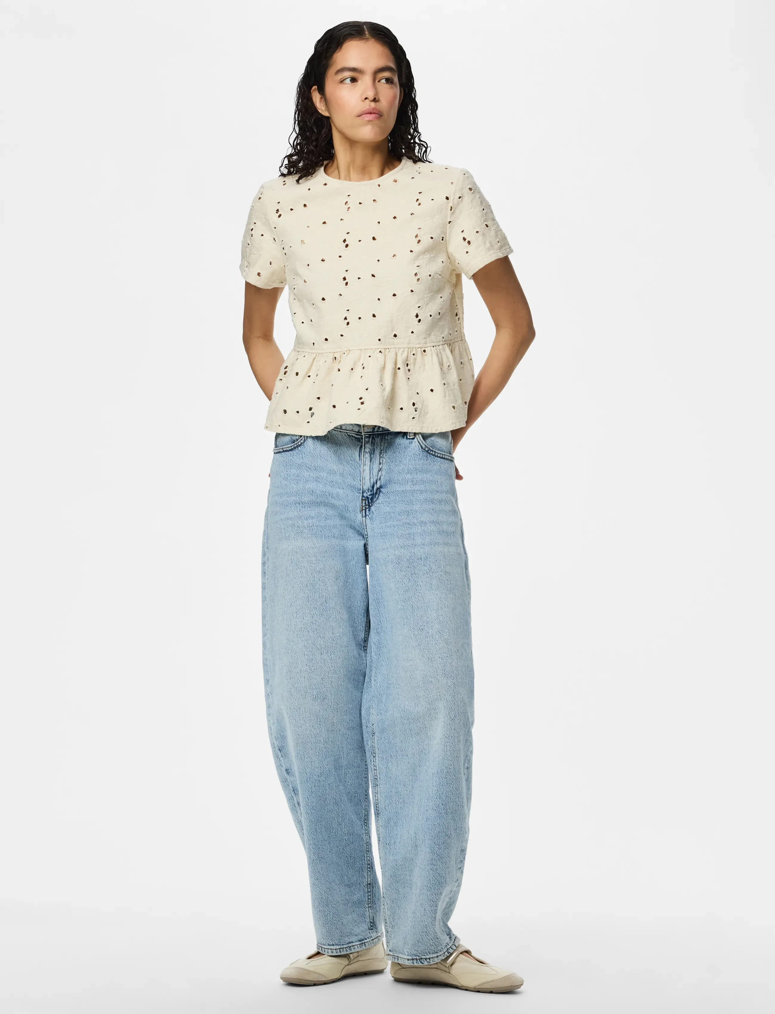 PIECES Pcella Ss Top Dnm D2D t-shirts dam – bild 7