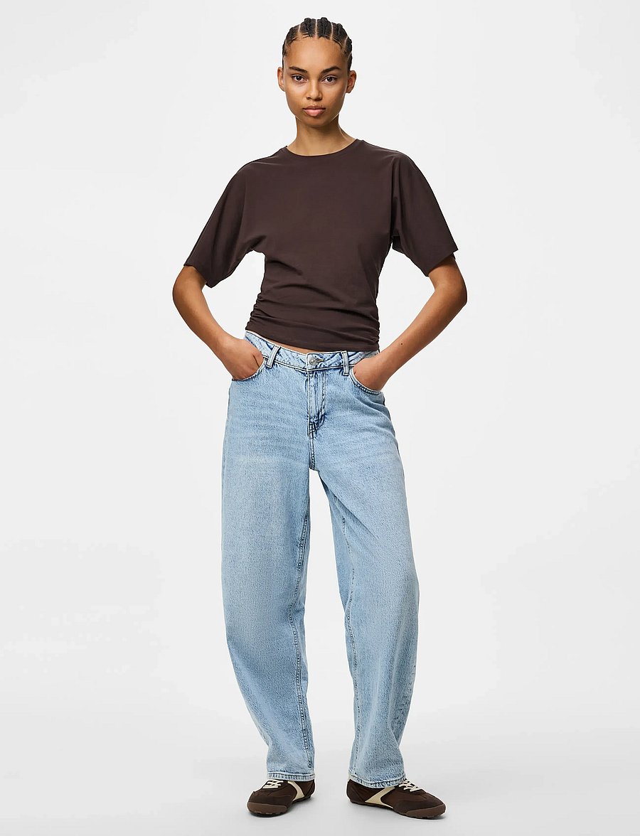 Pieces - PCALLI SS O-NECK TOP JRS DM - t-shirts - hot fudge - 4