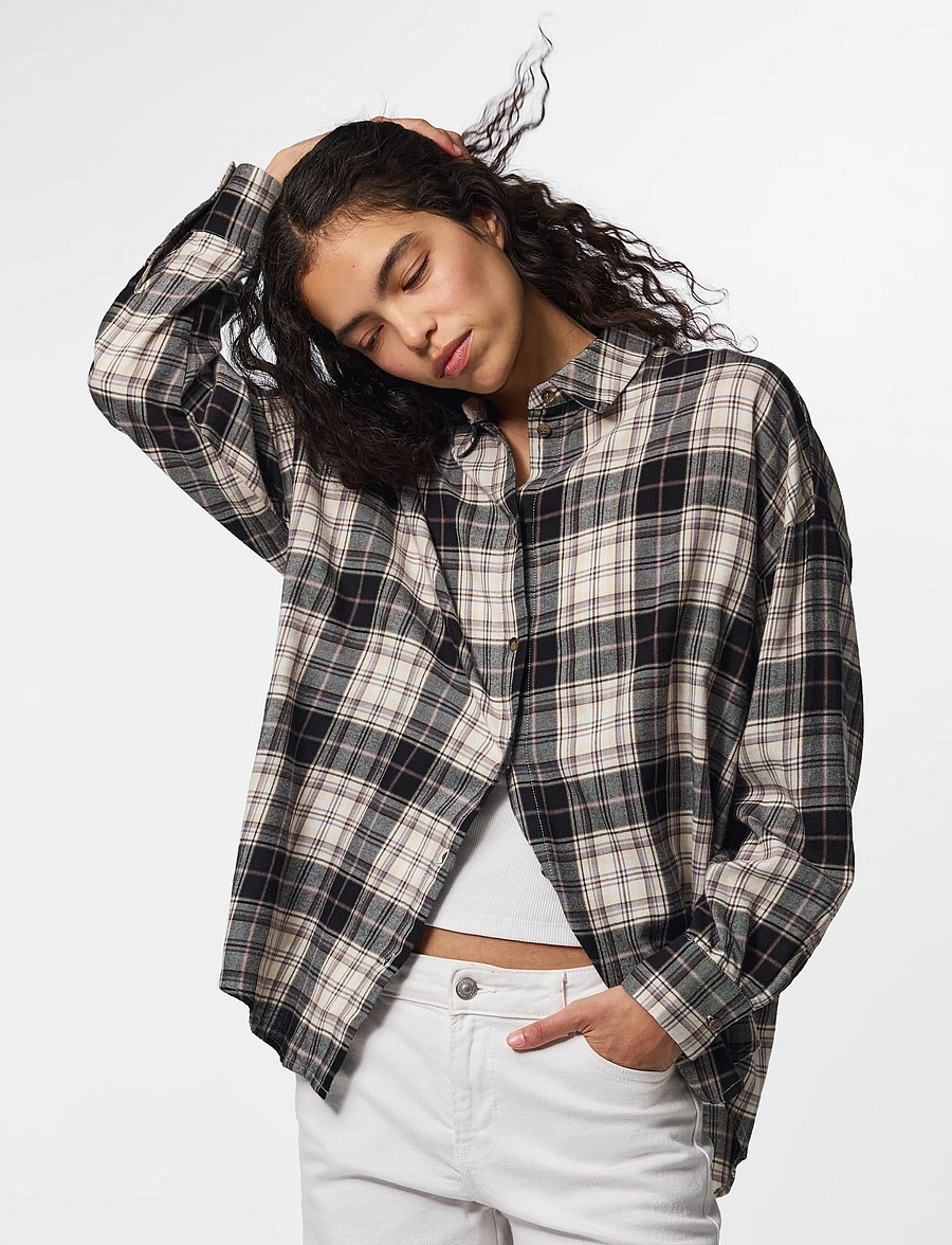 Pieces - PCJANE LS OZ SHIRT WVN D2D - langärmlige hemden - maritime blue - 0