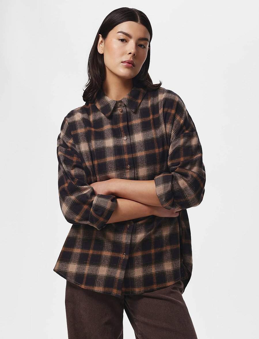 Pieces - PCJANE LS OZ SHIRT WVN D2D - långärmade skjortor - maritime blue - 0