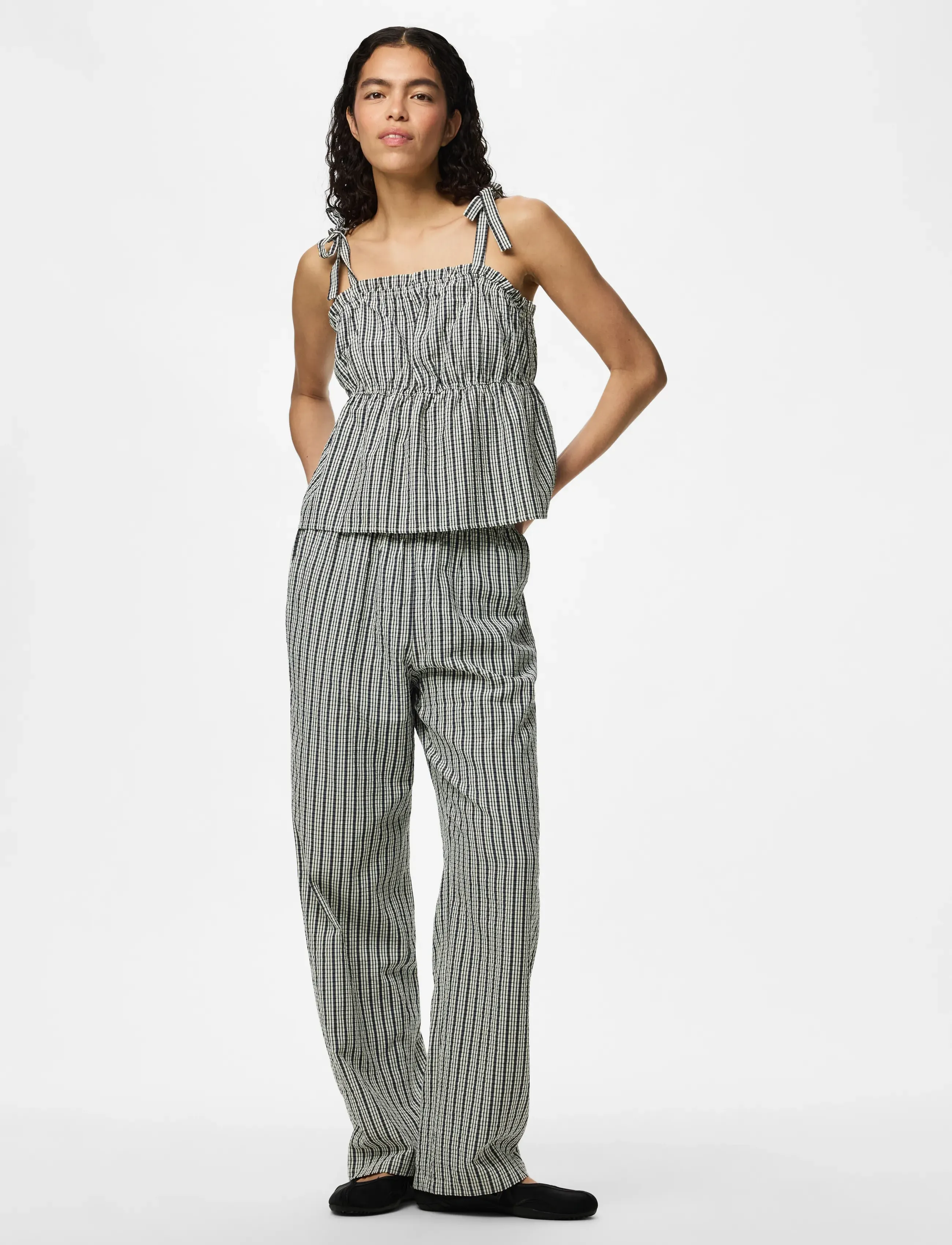 PIECES Pcabrielle Sl Strap Top Wvn D2D toppar dam – bild 6