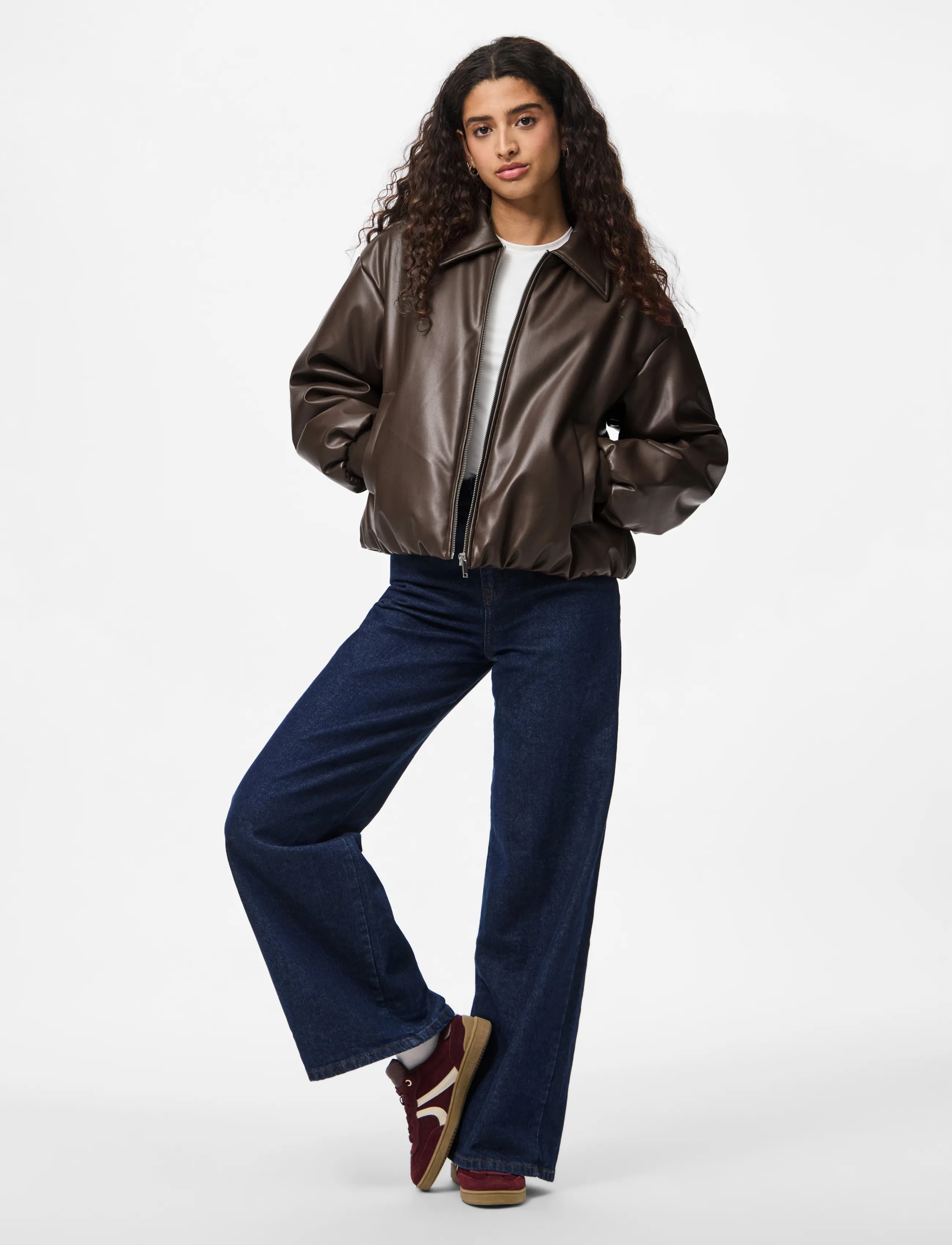 Pieces - PCLARA PADDED COATED BOMBER JACKET WB BC - hot fudge - 4