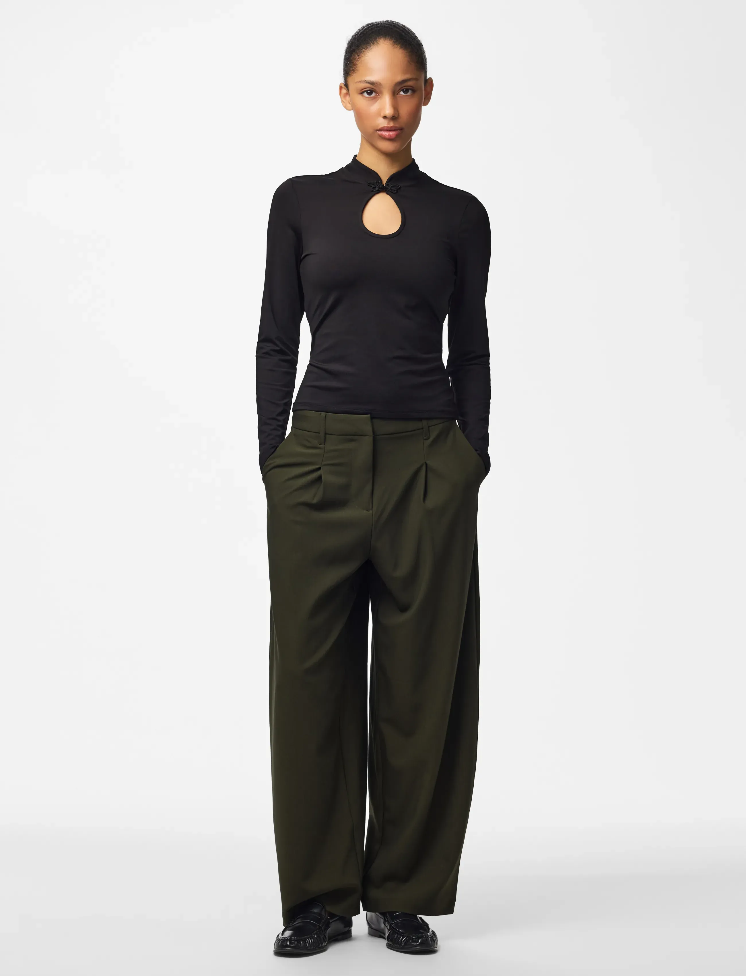 Pieces - PCMELLY LS KEYHOLE TOP JRS D2D - langærmede bluser - black - 4