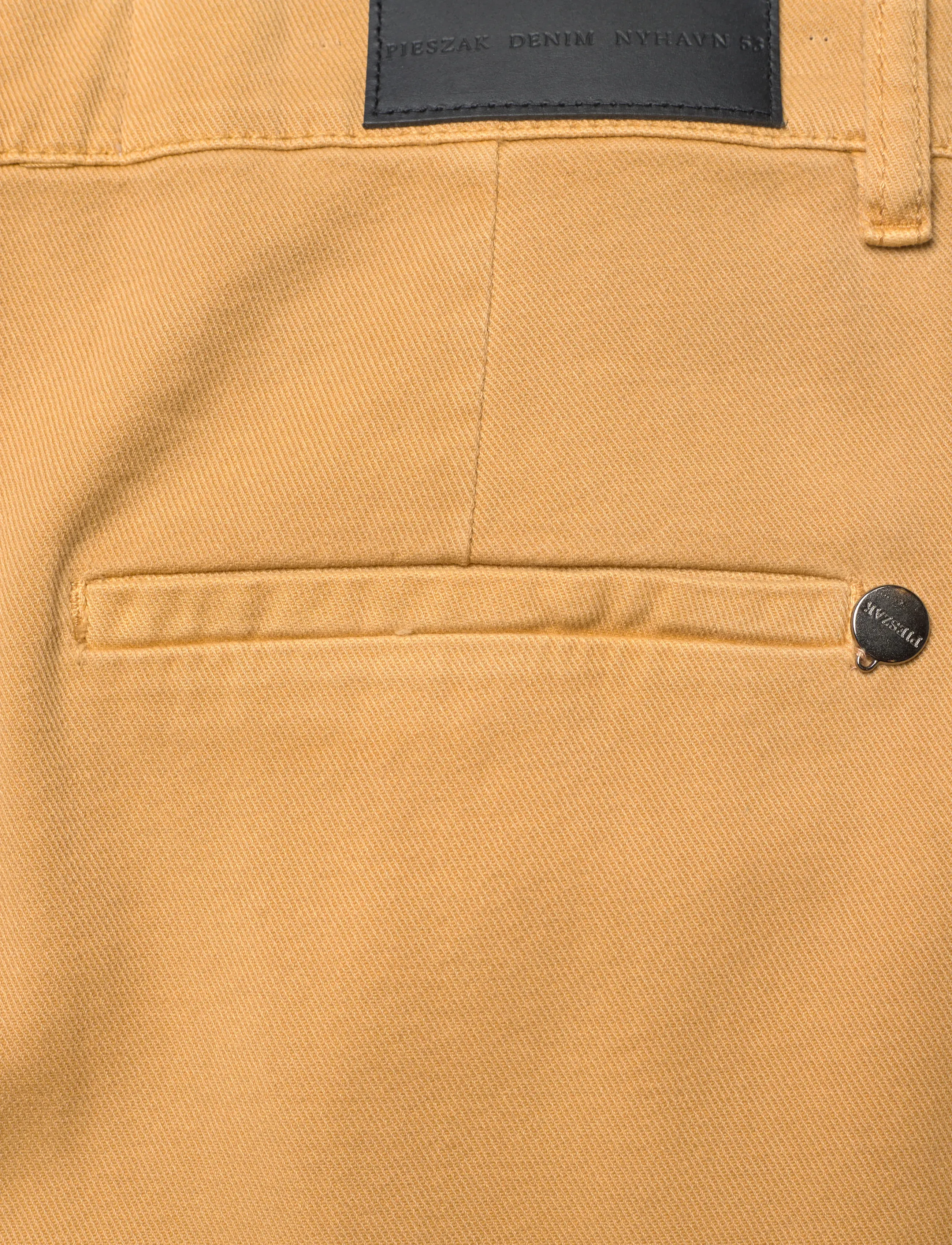 Pieszak - Gilly pleat pant col. camel - flared jeans - camel - 4