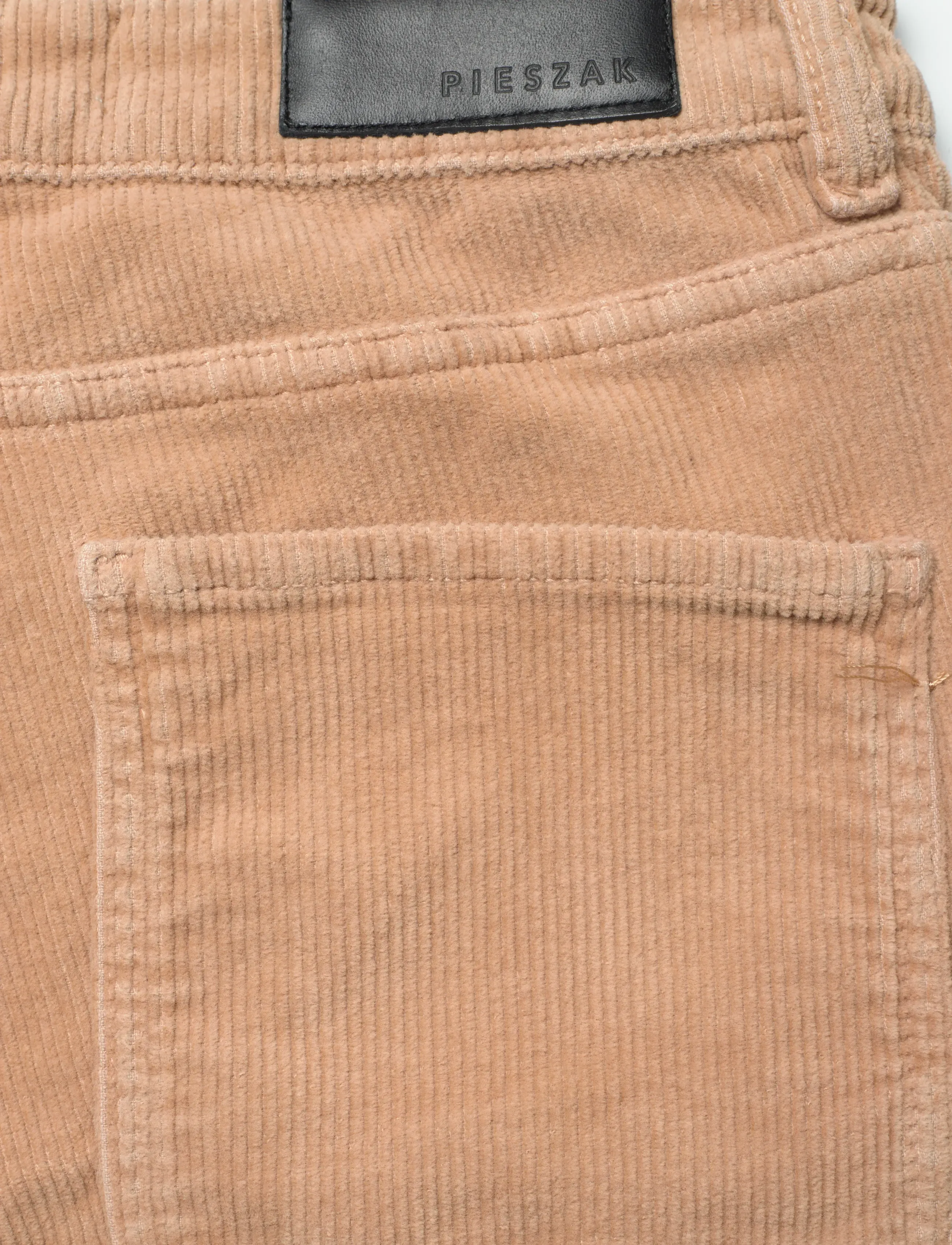 Pieszak - PD-Cara Jeans 70's Excl. Corduroy - flared jeans - camel - 4