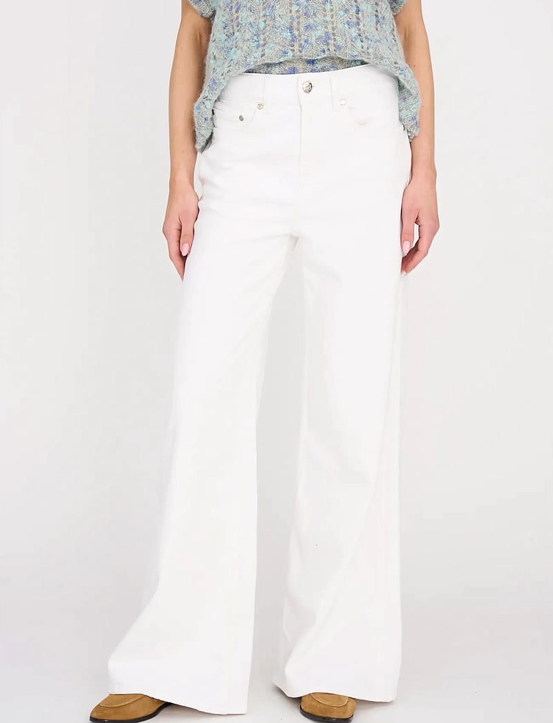 Pieszak - PD-Asta Jeans White - laia säärega teksad - white - 3