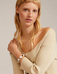 Pilgrim - RHYTHM pearl bracelet gold-plated - pērļu rokassprādzes - white - 1