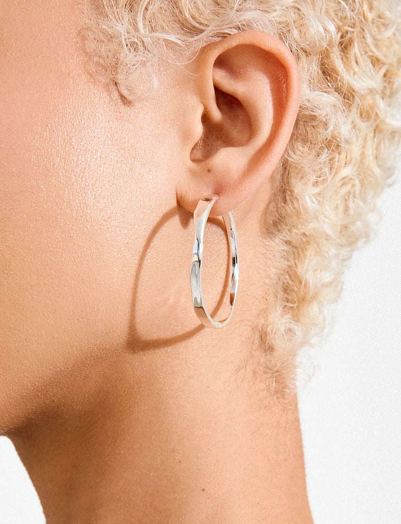 Pilgrim - EMBER hoop earrings silver-plated - hoops kõrvarõngad - silver plated - 3