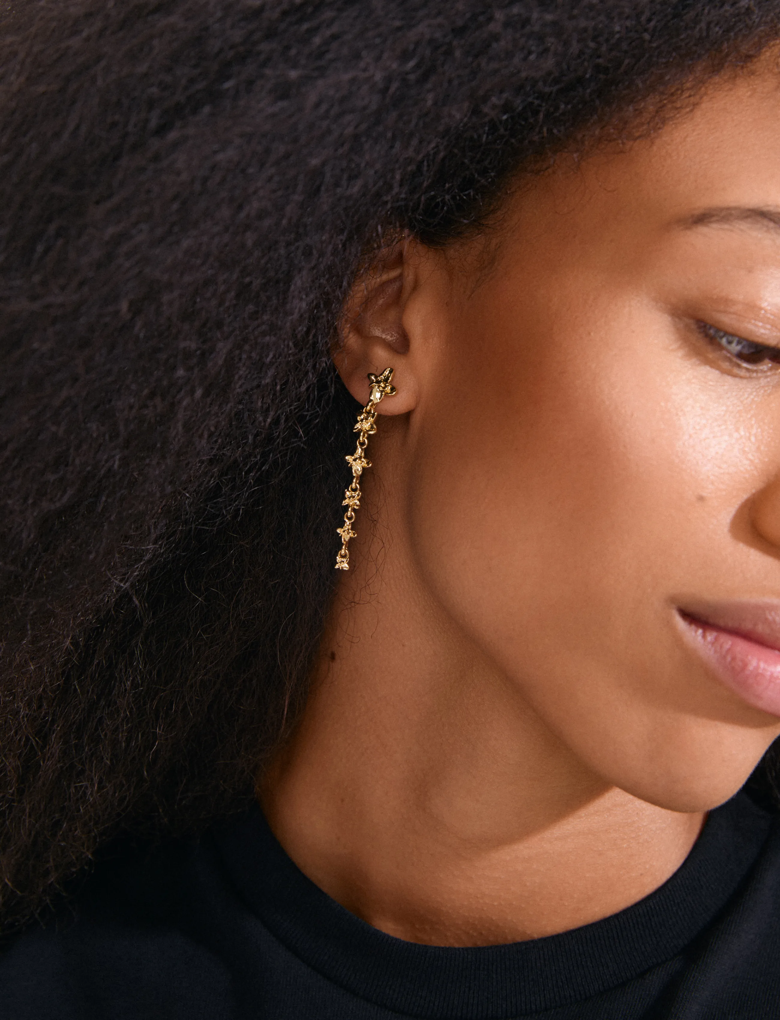 Pilgrim - TRACE earrings gold-plated - rippuvad kõrvarõngad - gold plated - 0