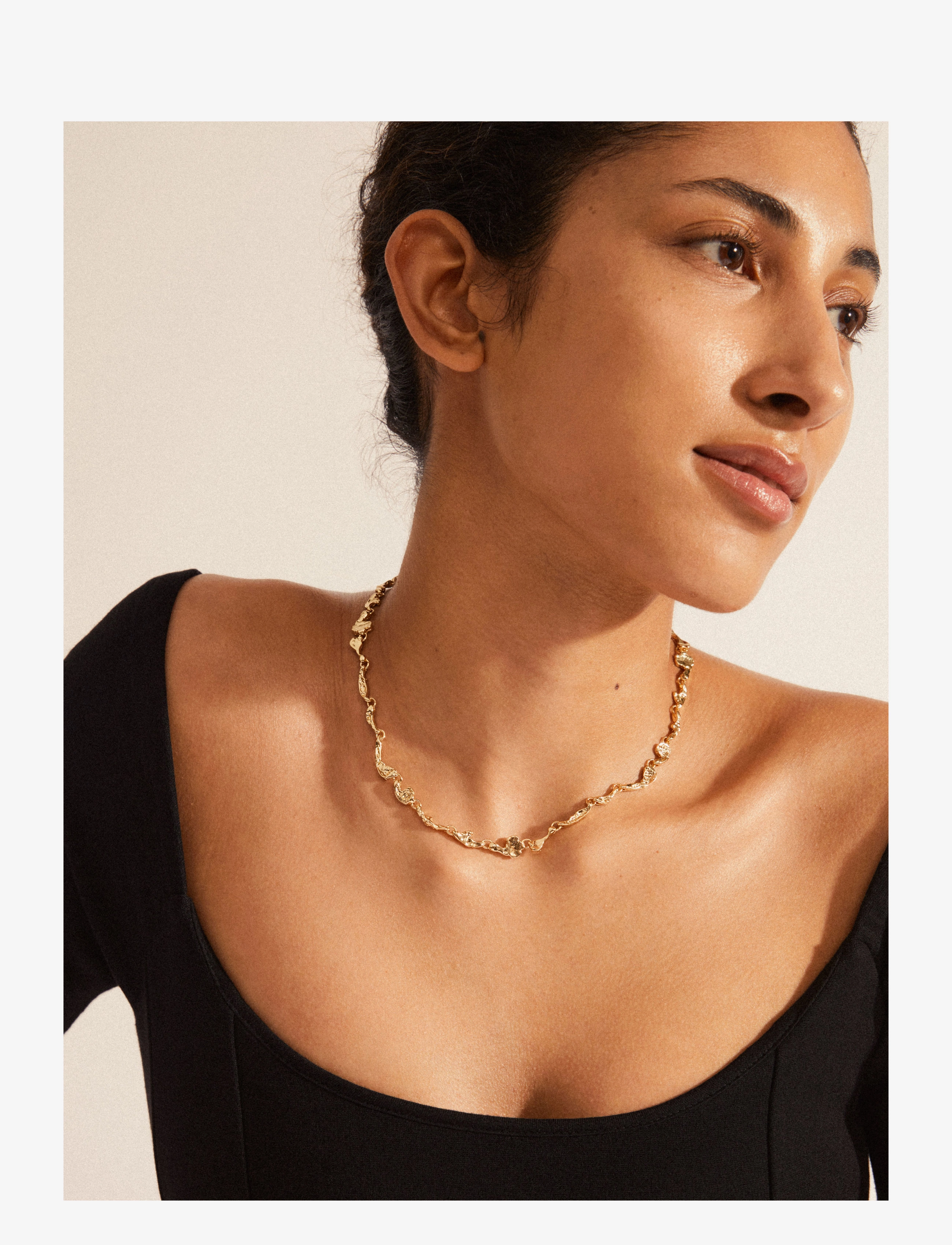 Pilgrim - SOLIDARITY recycled organic shaped earrings gold-plated - gold plated - 2