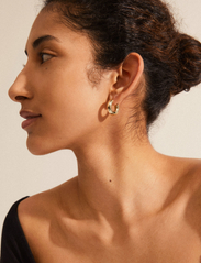 Pilgrim - AICA recycled chunky hoop earrings gold-plated - riņķveida auskari - gold plated - 1