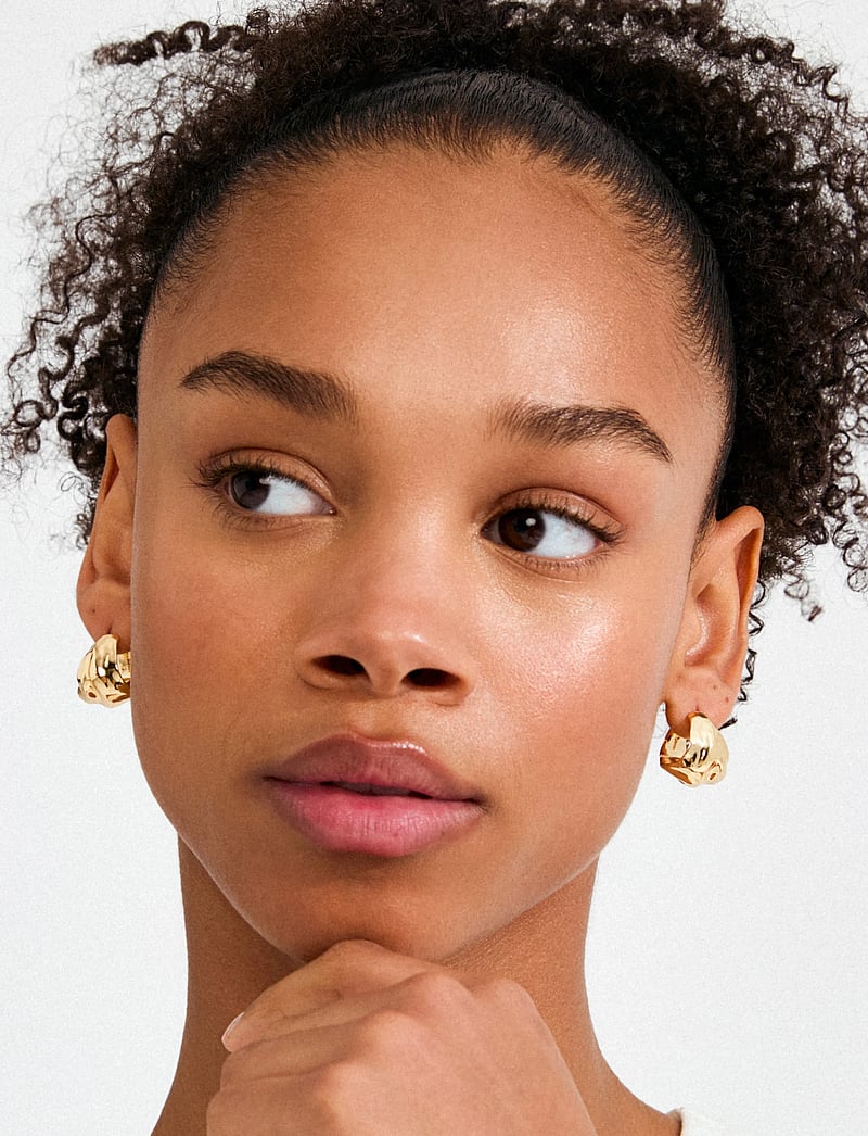 Pilgrim - JOHNNIE earrings gold-plated - creoler & hoops - gold plated - 0