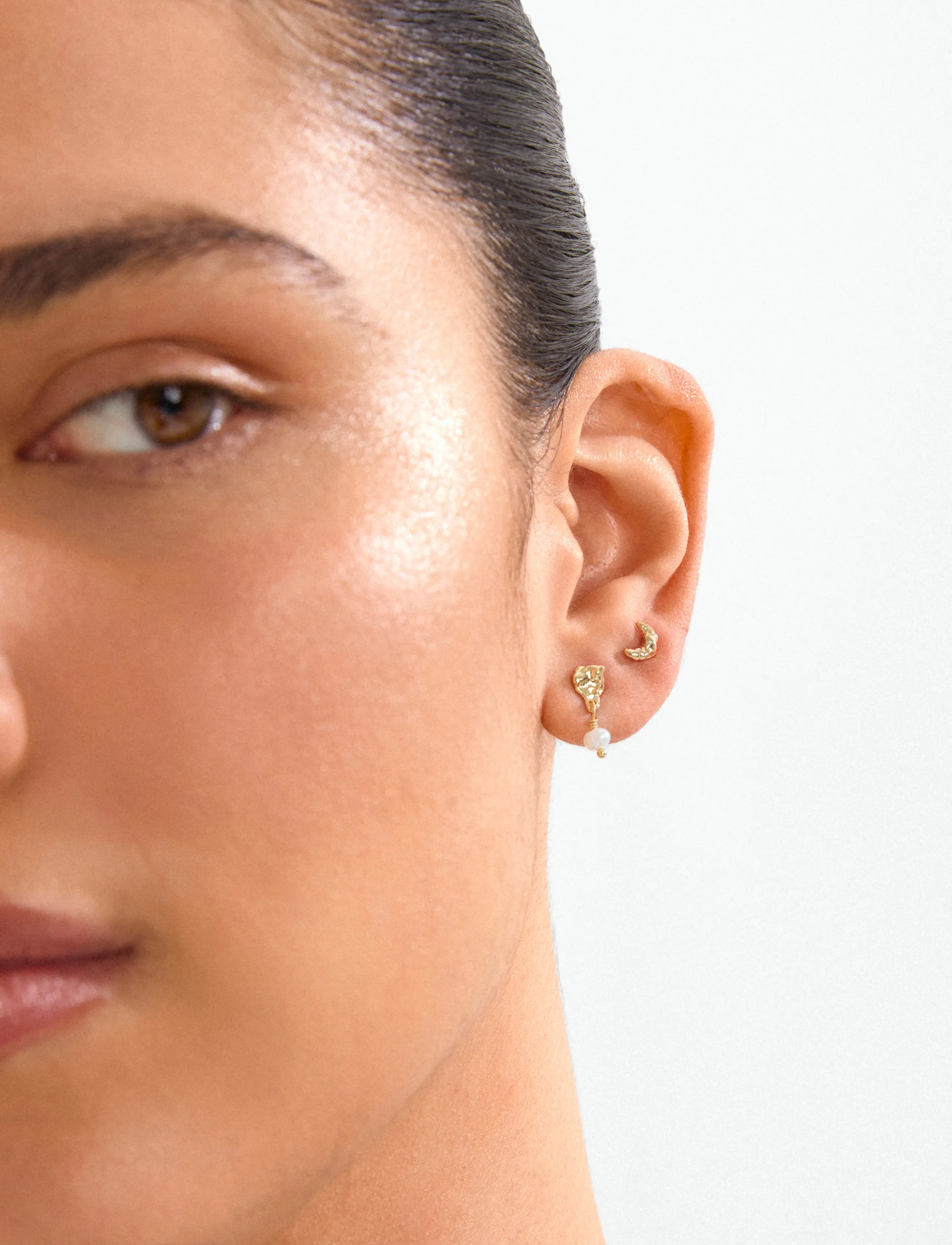 Pilgrim - ORYTH earrings 2-in-1 set, gold-plated - pärlitega kõrvarõngad - gold plated - 0
