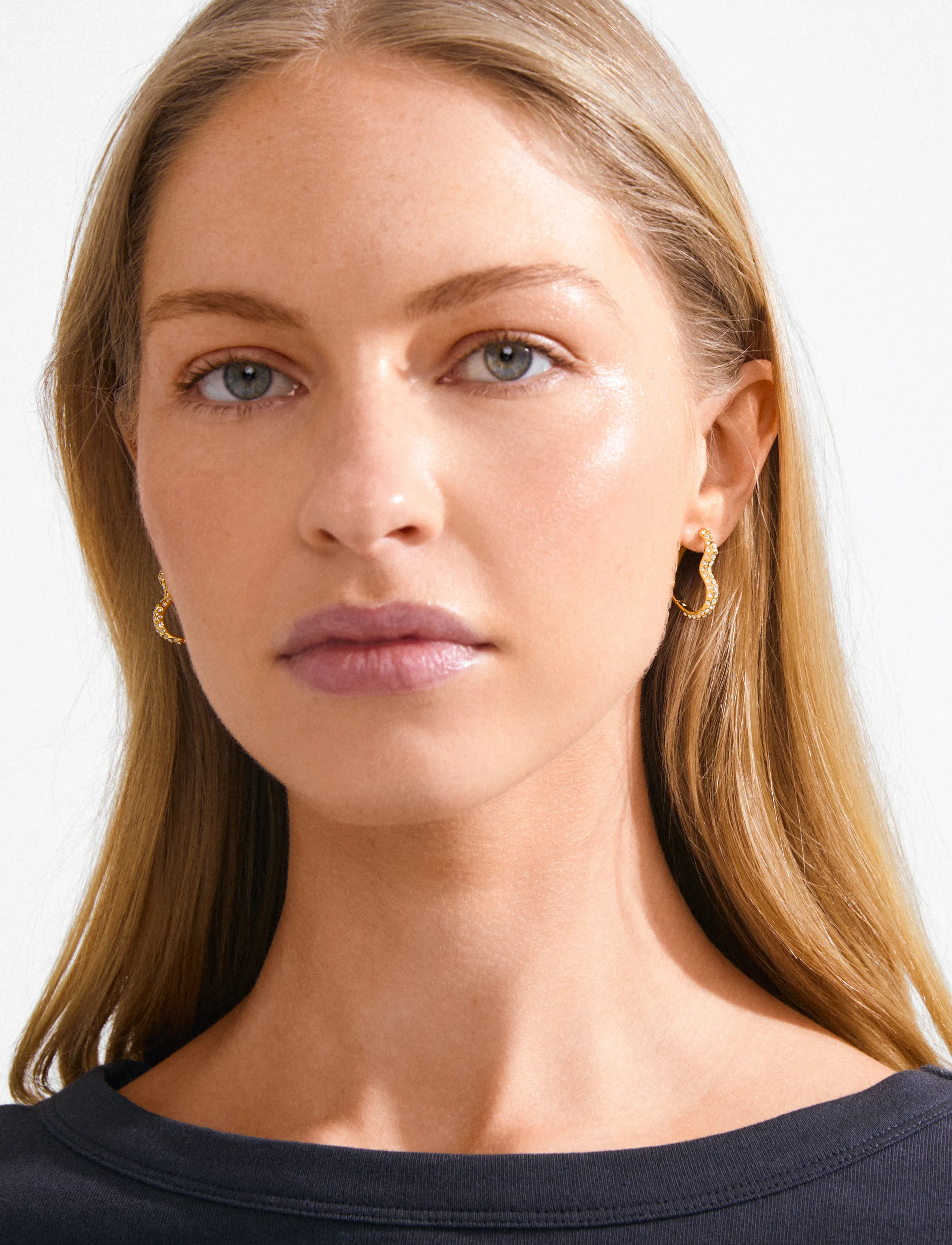 Pilgrim - SORA heart earrings gold-plated - kreolen - gold plated - 2