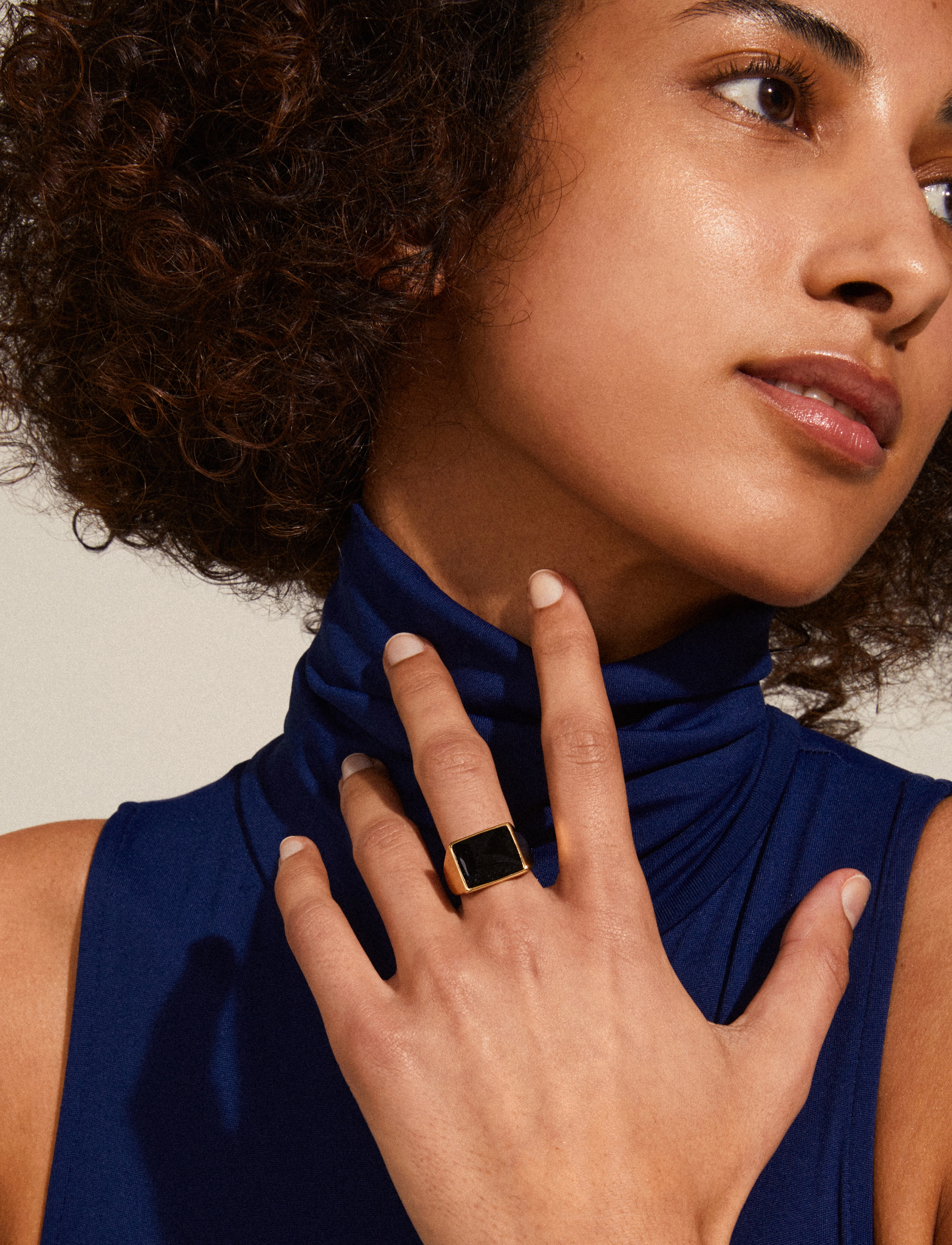 Pilgrim - ECRU square black signet ring - gold plated - 1