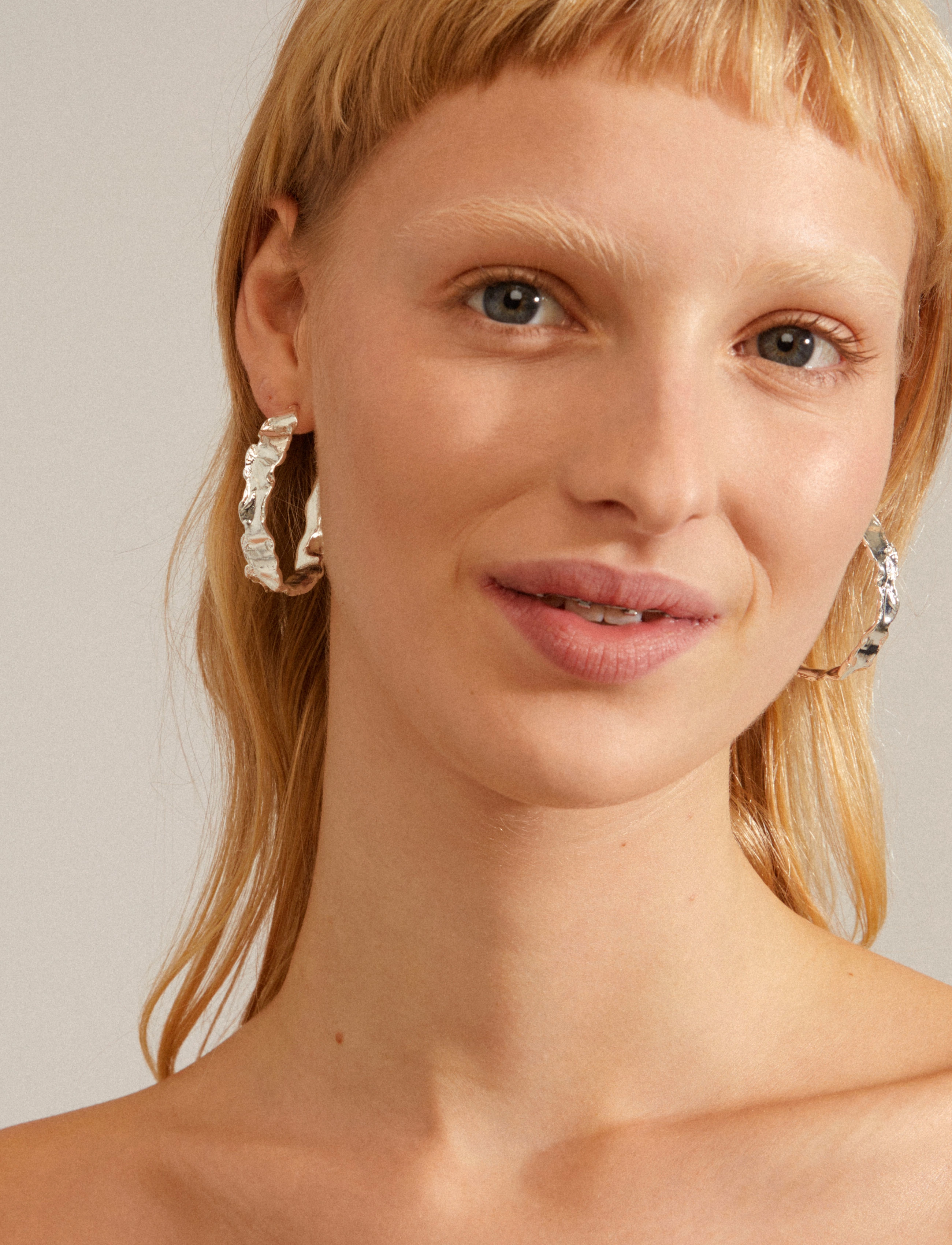 Pilgrim - JULITA semi-hoop earrings silver-plated - silver plated - 1