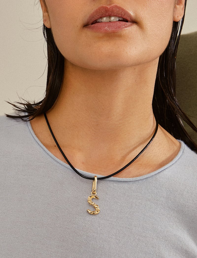 Pilgrim - CHARM pendant, gold-plated - konfirmationstøj - gold plated - 0