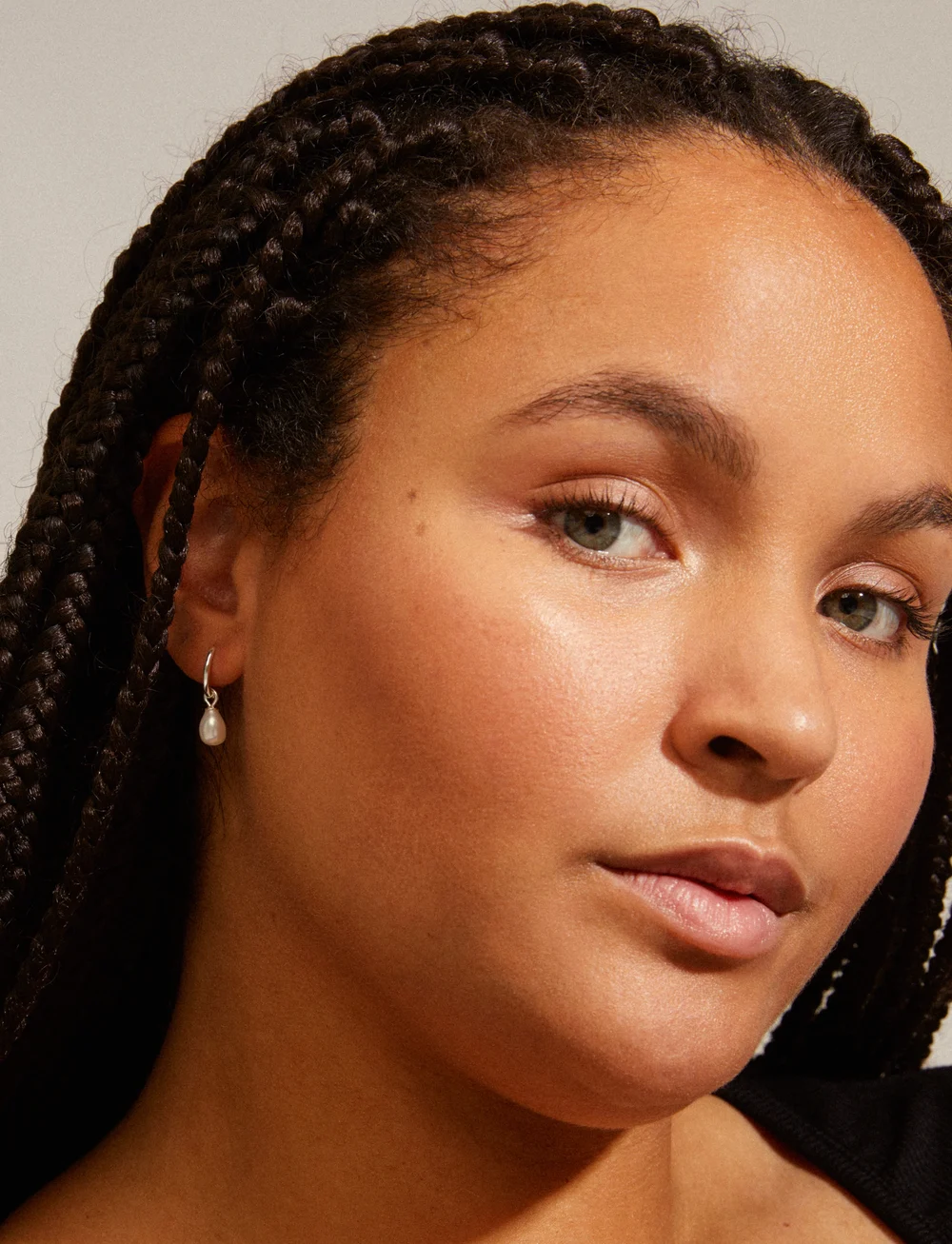 Pilgrim - BERTHE recycled pearl hoop earrings - pärlörhängen - silver plated - 0