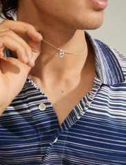 Pilgrim - AFRODITTE recycled heart necklace silver-plated - vėriniai su pakabukais - silver plated - 3