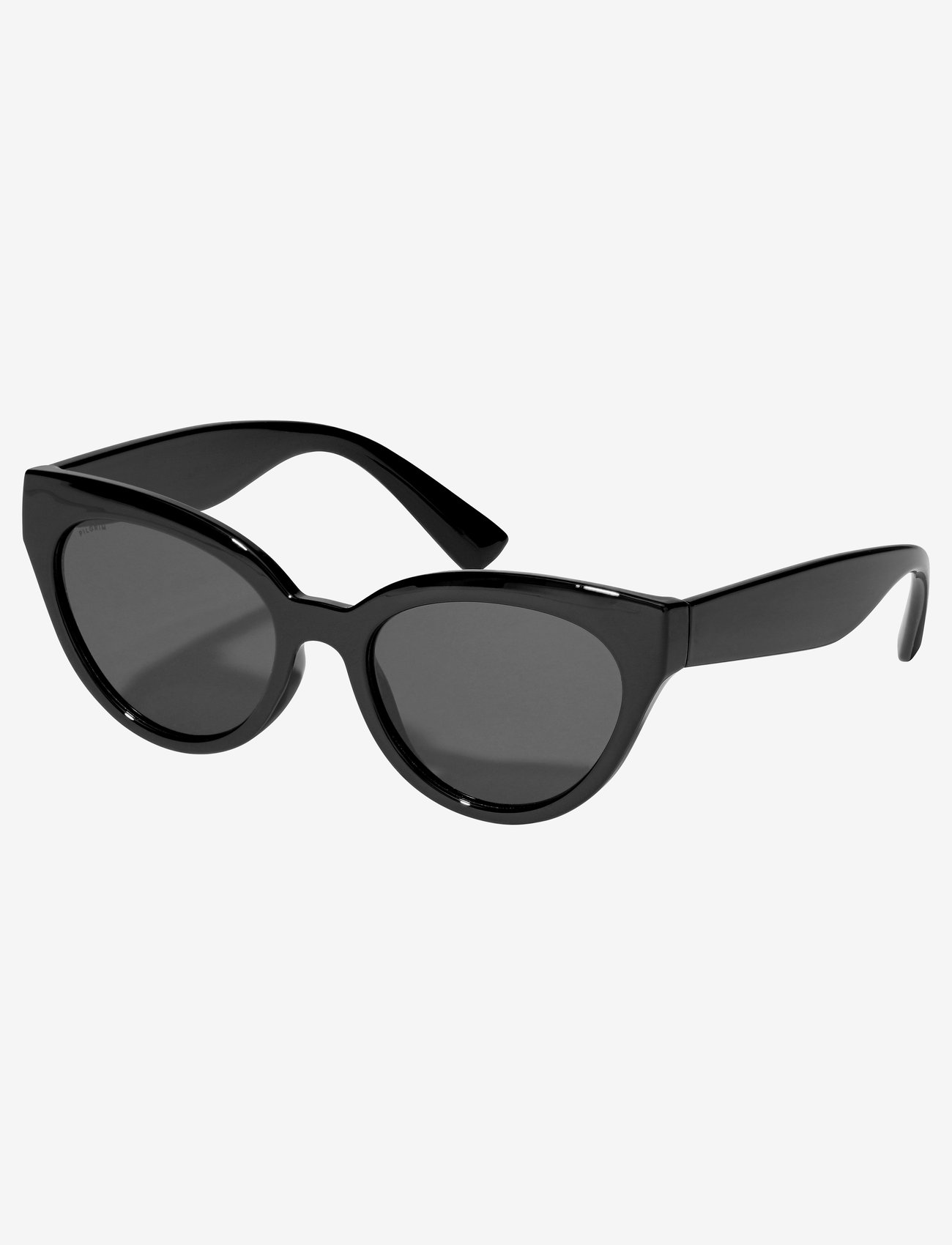 Pilgrim - RAISA recycled sunglasses black - cateye - black - 3