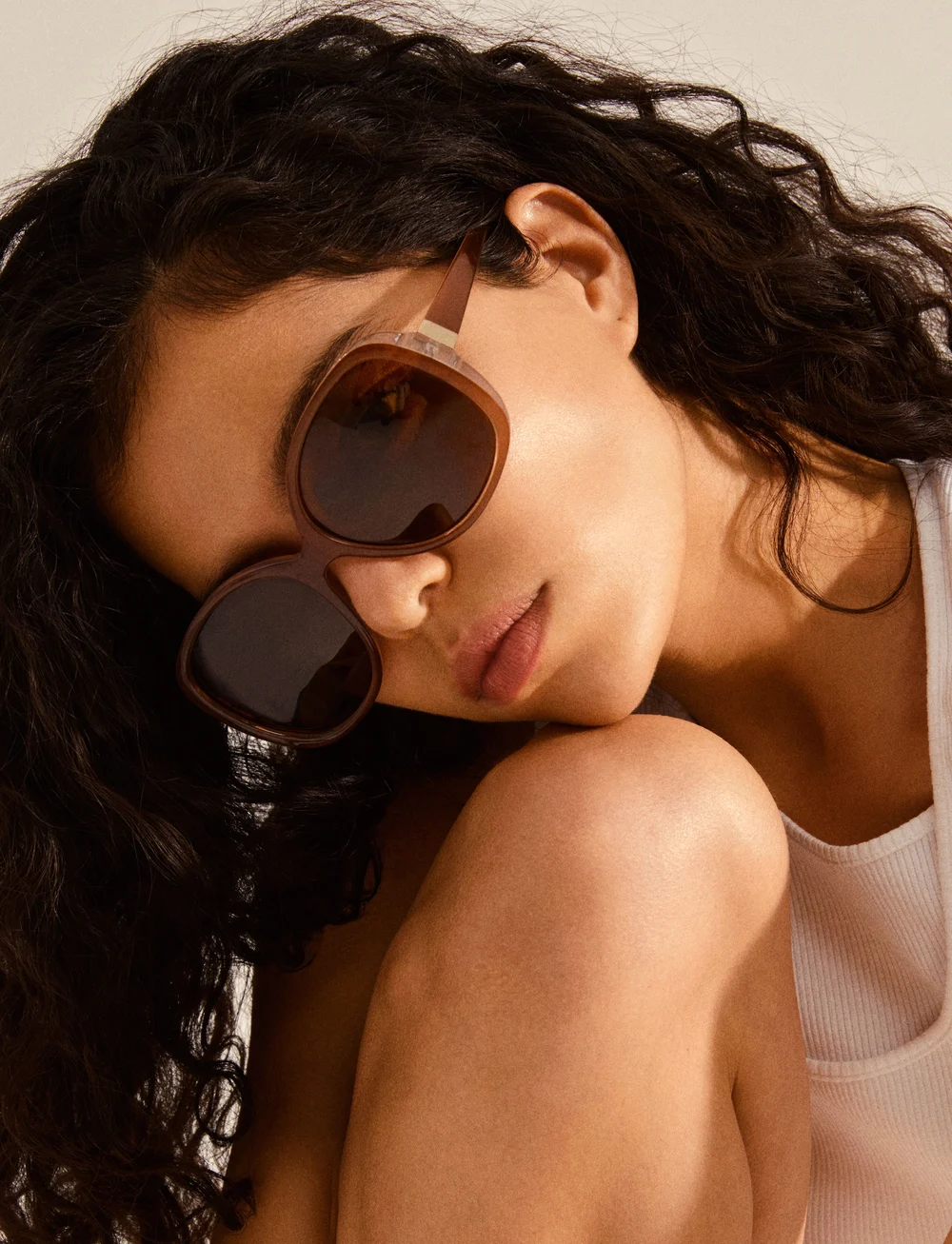 Pilgrim - PARKER oversized retro sunglasses - d-shaped solbriller - brown - 0