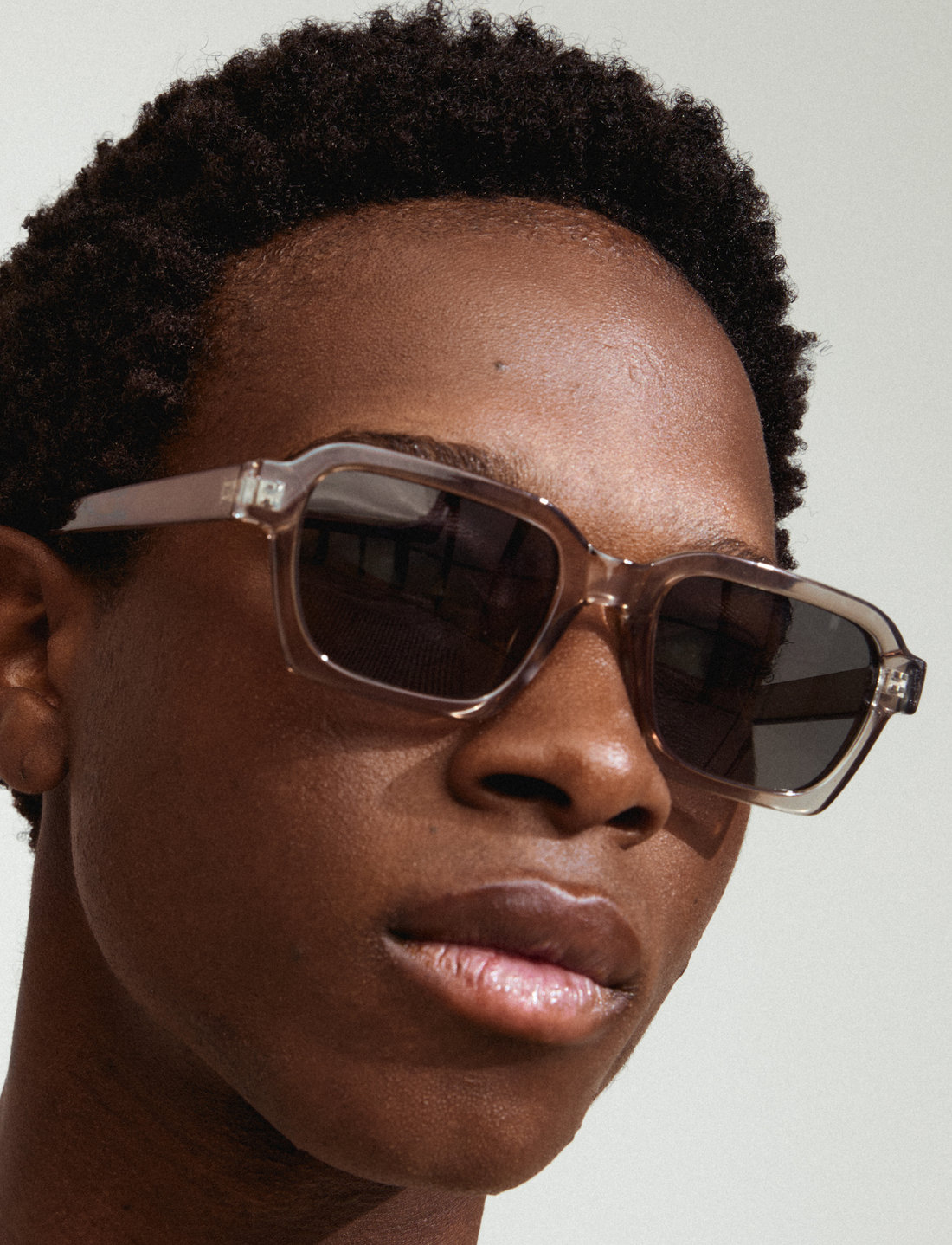 Pilgrim - ANNALISE sunglasses light grey - eckige form - light grey - 5