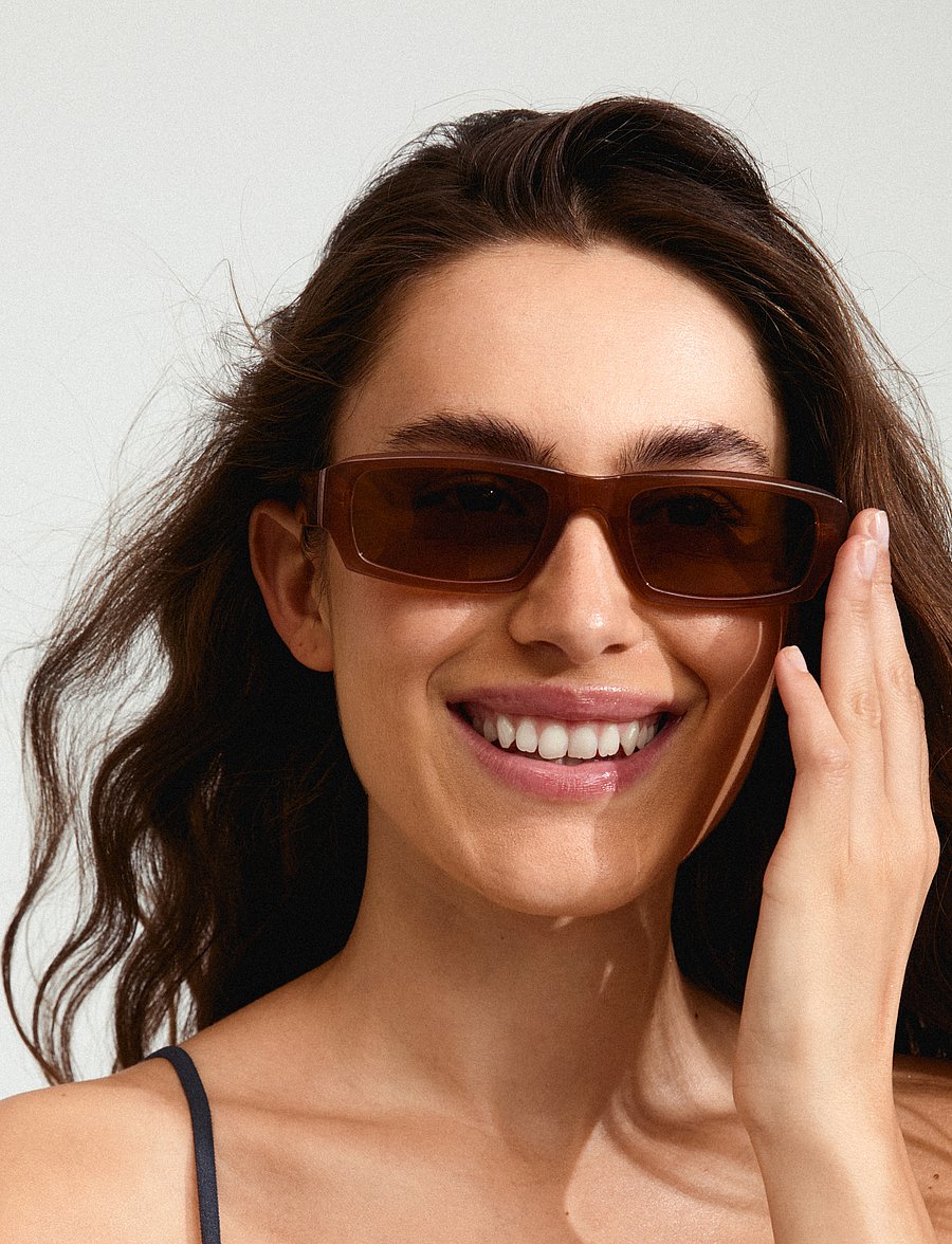 Pilgrim - ALAYNA sunglasses brown - firkantede solbriller - brown - 4