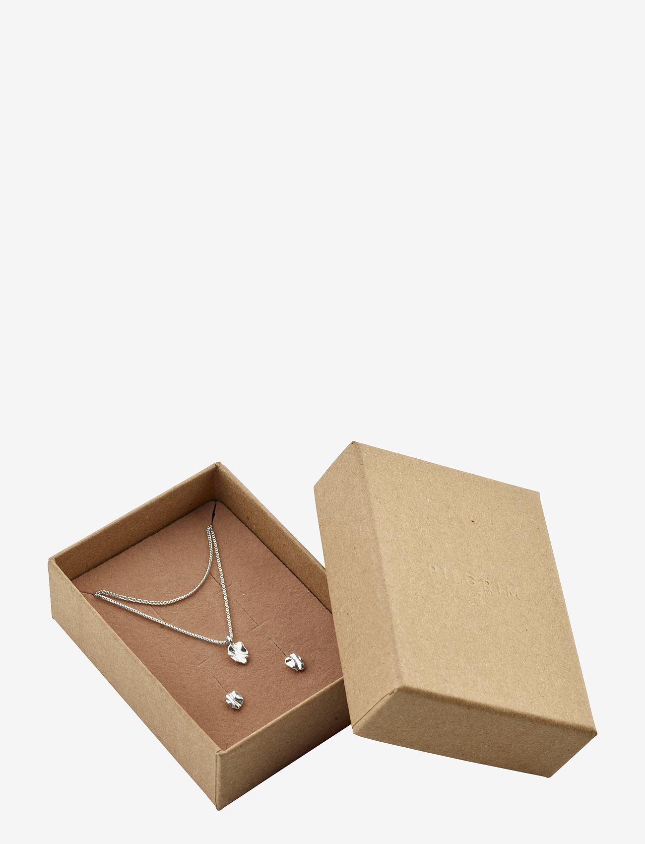 Pilgrim - TULLY recycled giftset, necklace & earstuds - ballīšu apģērbs par outlet cenām - silver plated - 0