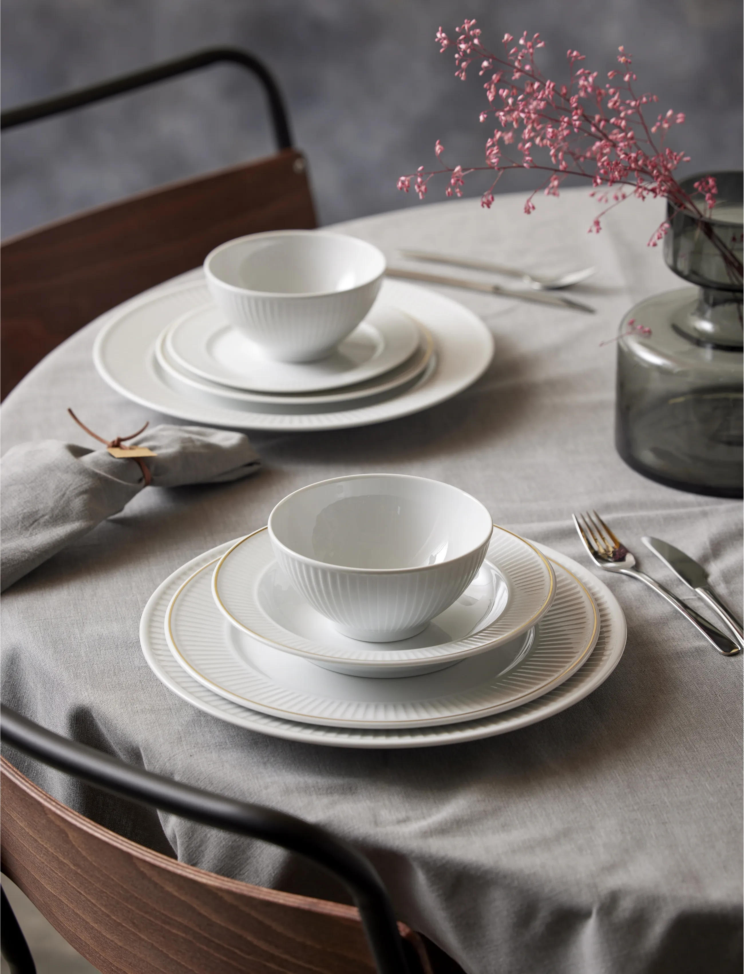 Pillivuyt - Plate deep Plissé Gold 22 cm White/Matte gold - deep plates - white - 3