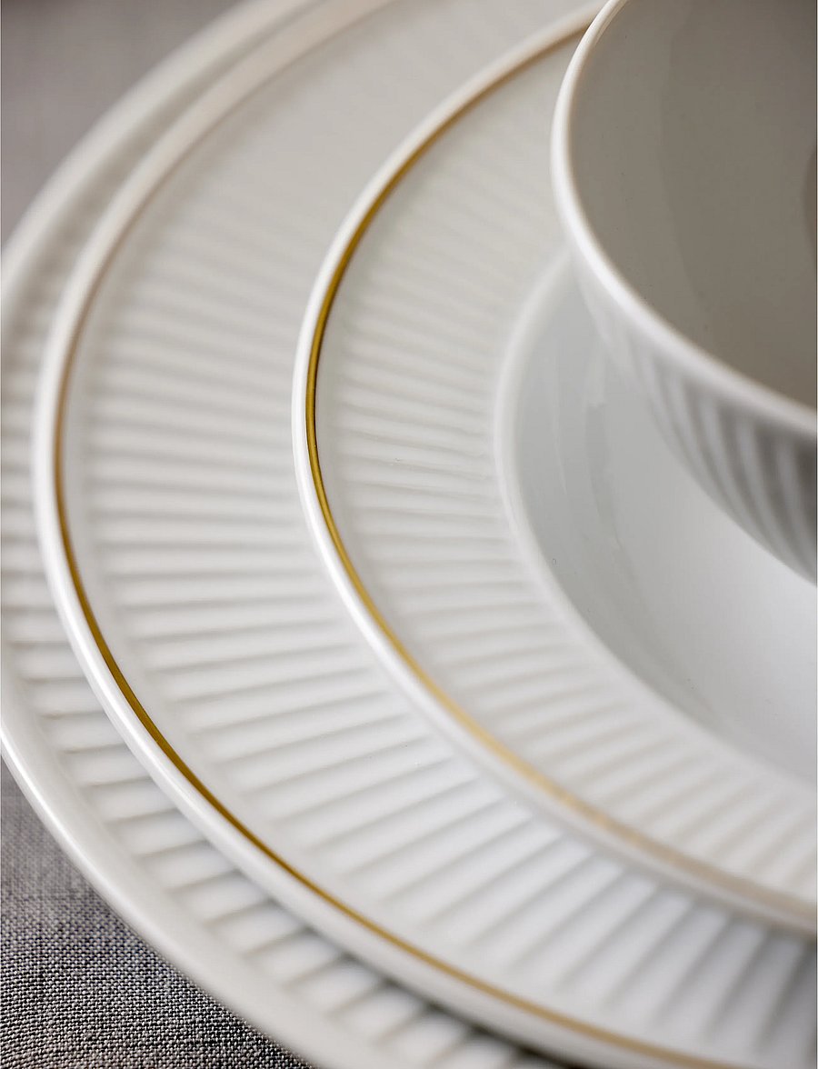 Pillivuyt - Plate deep Plissé Gold 22 cm White/Matte gold - supitaldrikud - white - 4