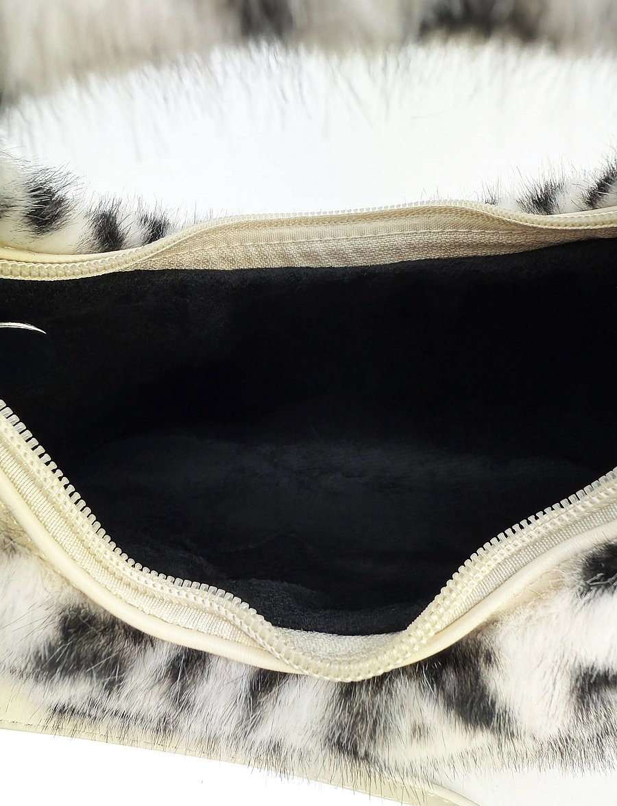 Pipol's Bazaar - Half Moon Faux Furry Cross Bag BW - special occasions - multi coloured - 1