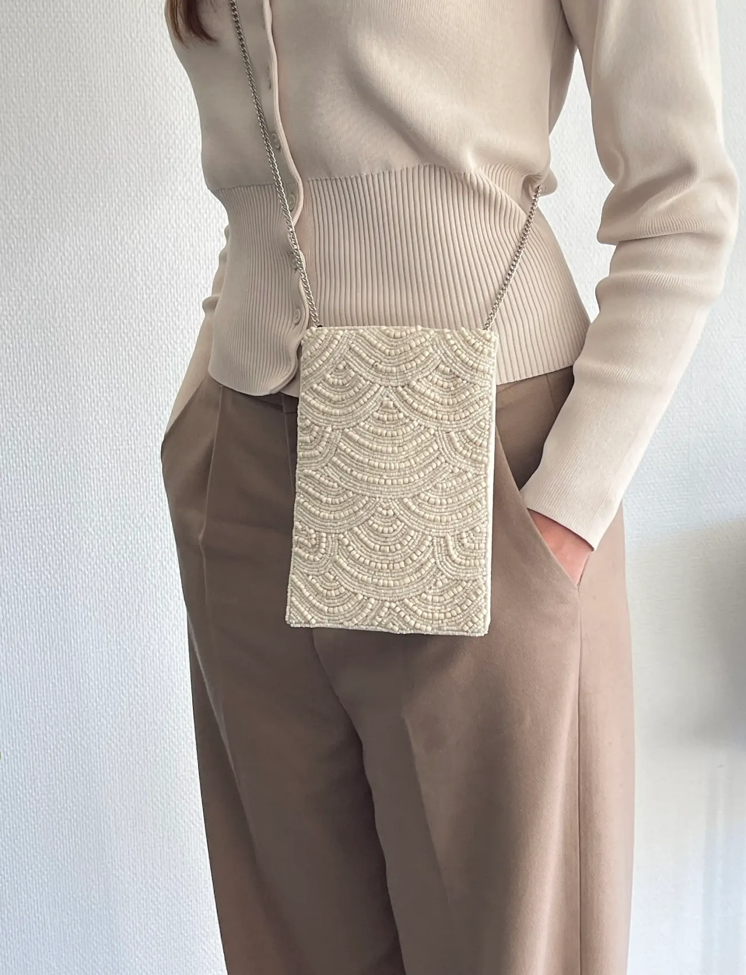 Pipol's Bazaar Casablanca Phone Clutch Near White, One Size, Mobile Accessories-covers, Weiß - Cases, Frauen